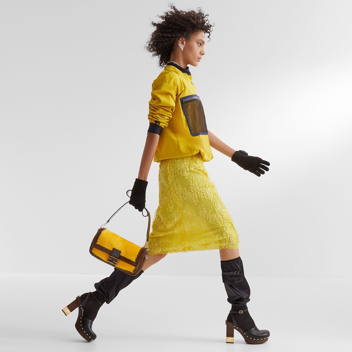 Straight midi skirt with elastic fitted waist. Made of yellow silk chiffon, entirely covered with al - 4