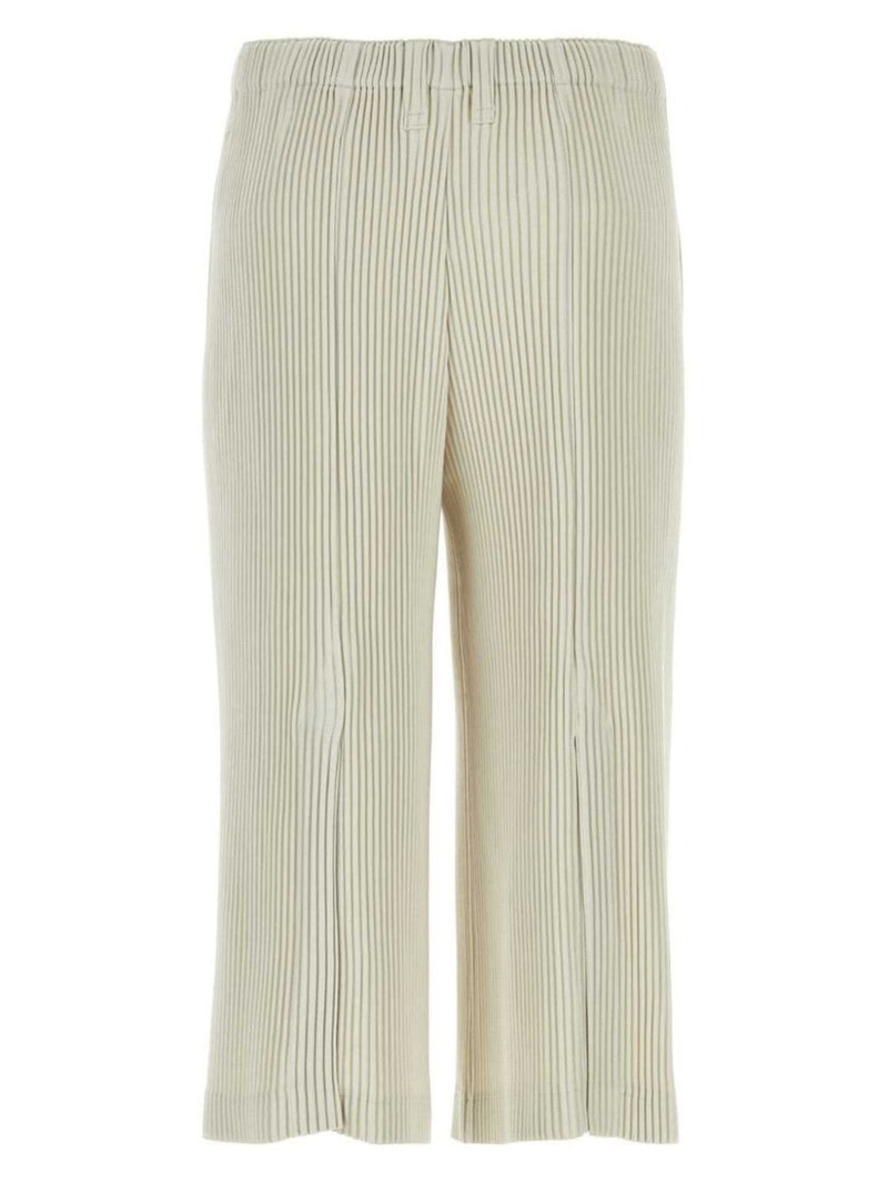 ISSEY MIYAKE plissé bermuda shorts outlook