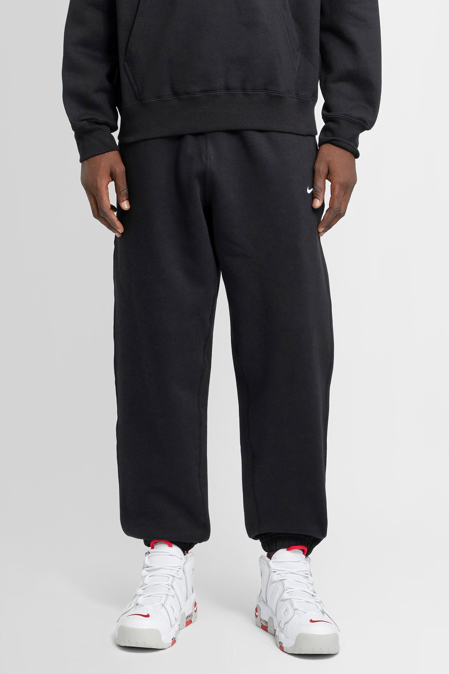 Solo-Swoosh-Fleece-Pants - 5