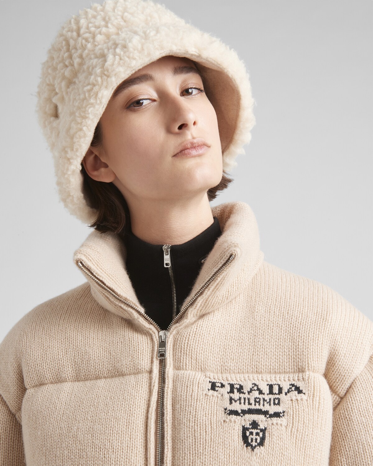 ダウンジャケット・コート PRADA Camel Cashmere Blend Down Jacket Prada Cashmere wool down jacket | REVERSIBLE