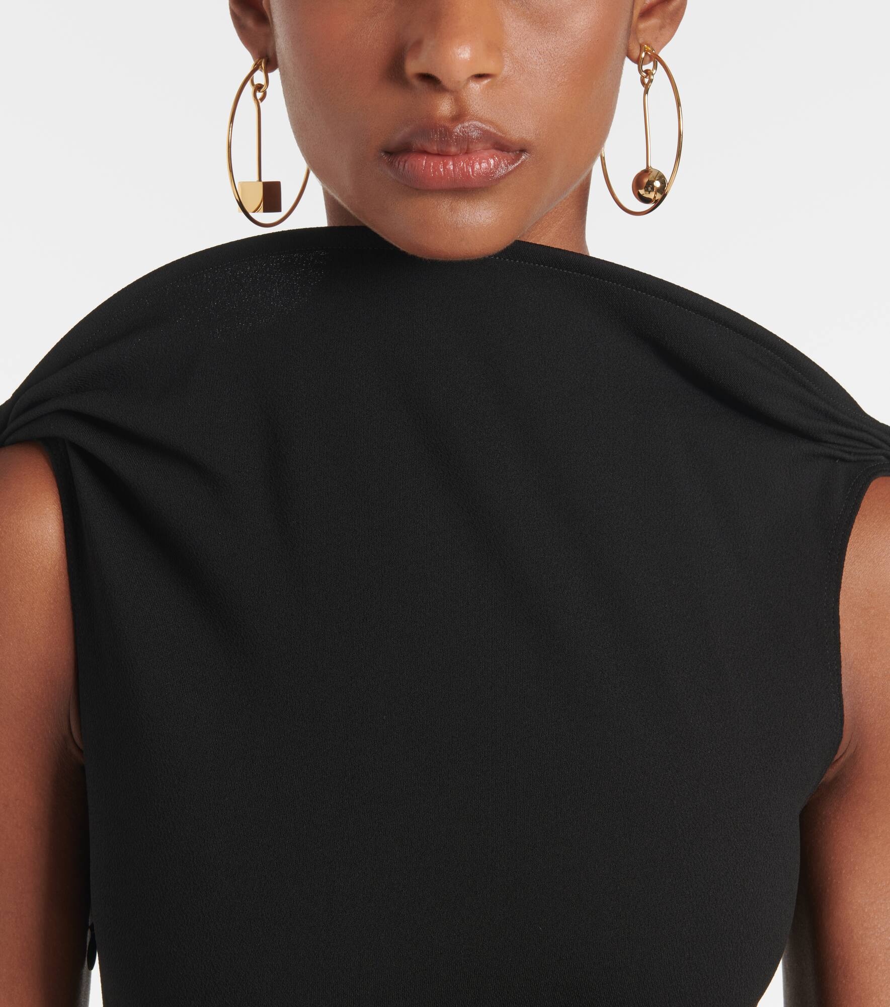 Asymmetric hoop earrings - 2
