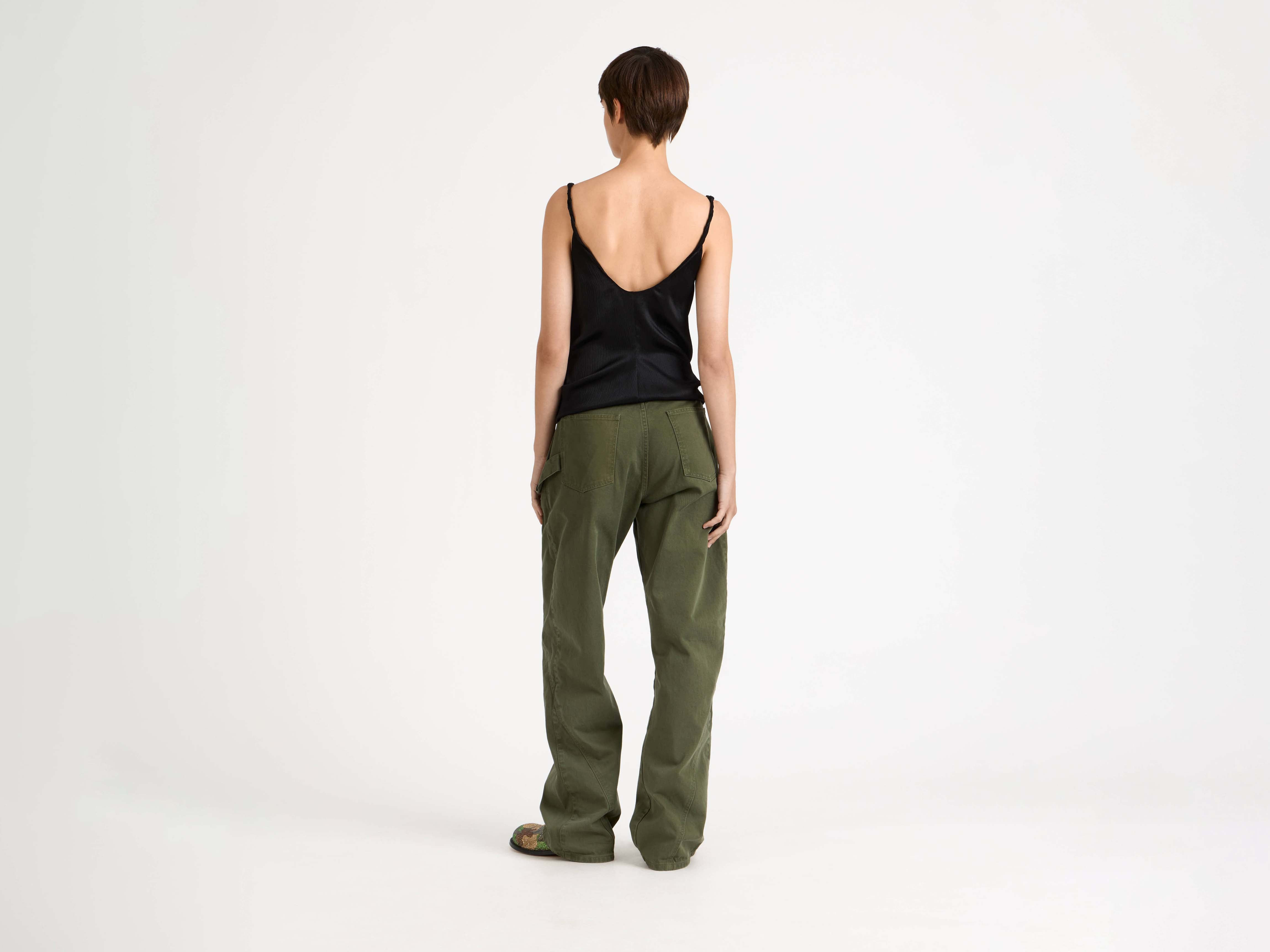 KNOTTED WAIST CAMI TOP IN BLACK - 3