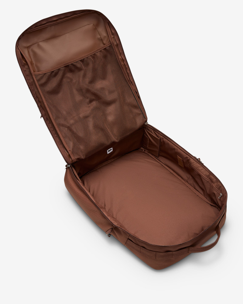 Nike Utility Elite Backpack (37L) 4