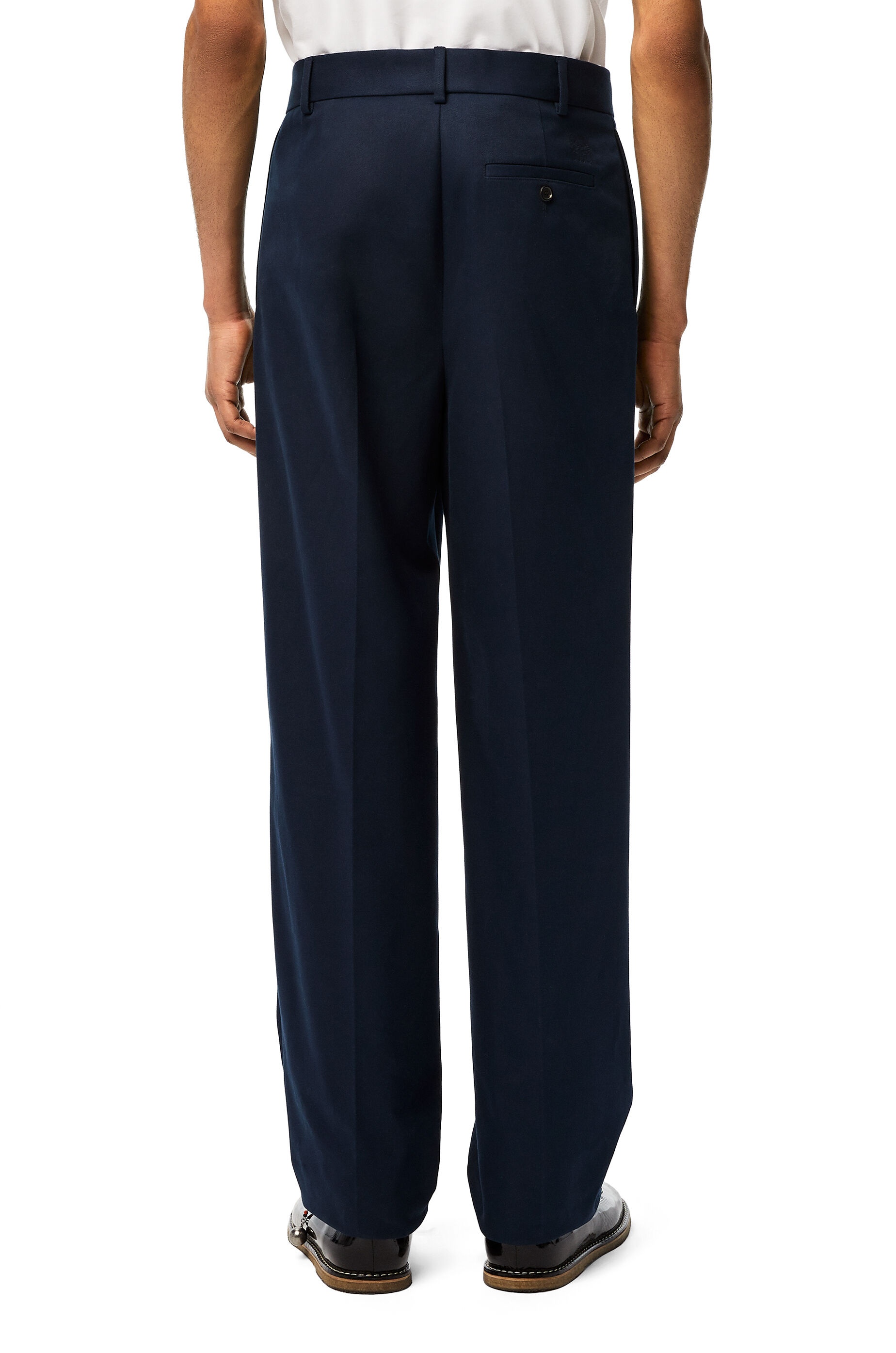 Pleated chino trousers in cotton - 4