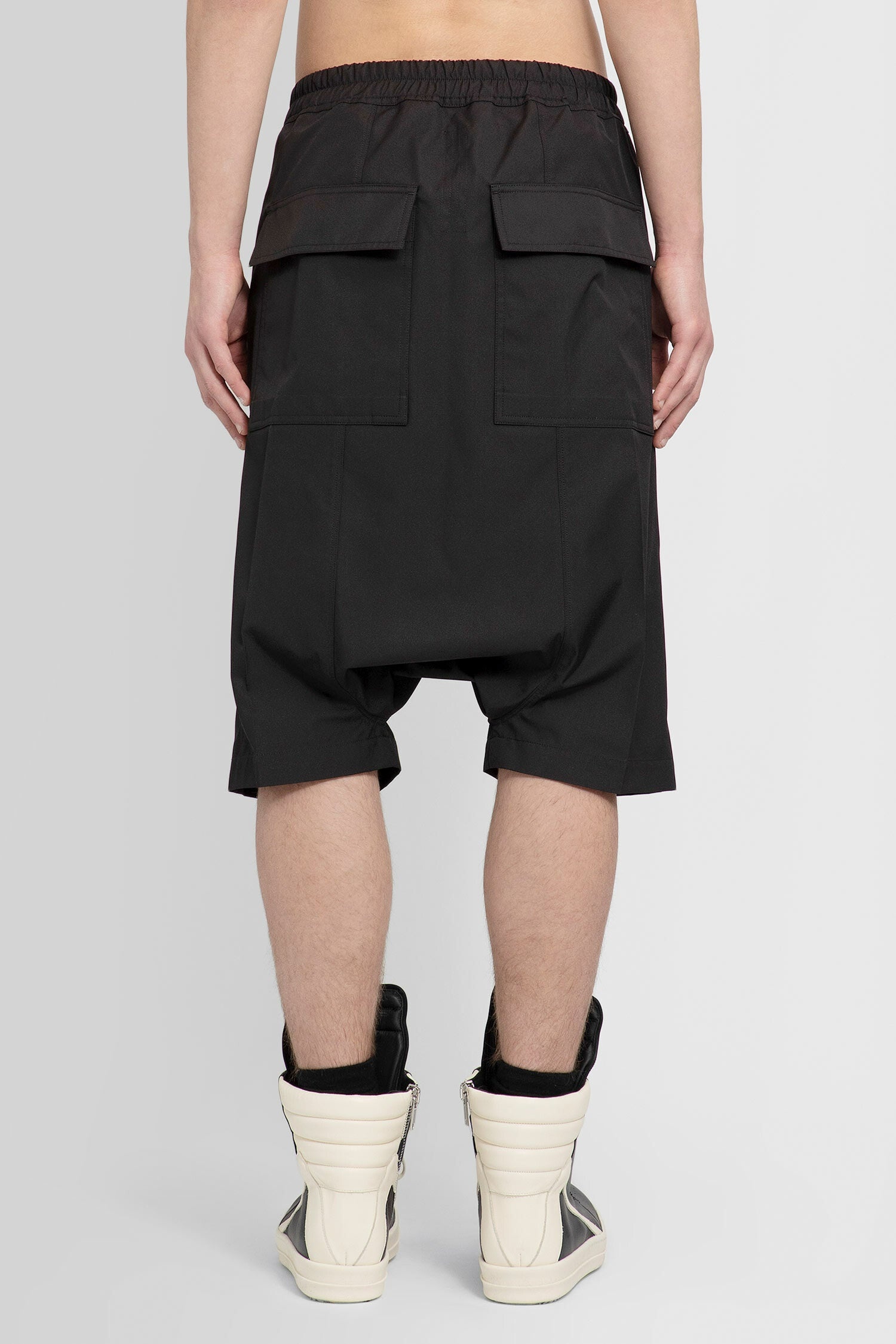 RICK OWENS MAN BLACK SHORTS - 4