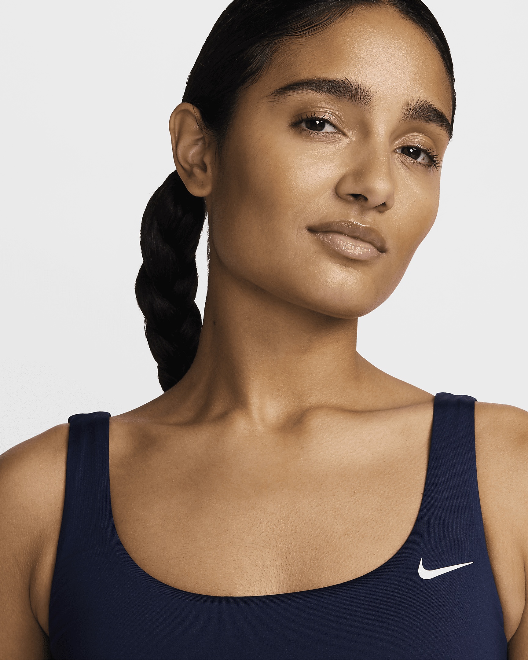 Nike Women's Essential Scoop Neck Midkini Swim Top - 3