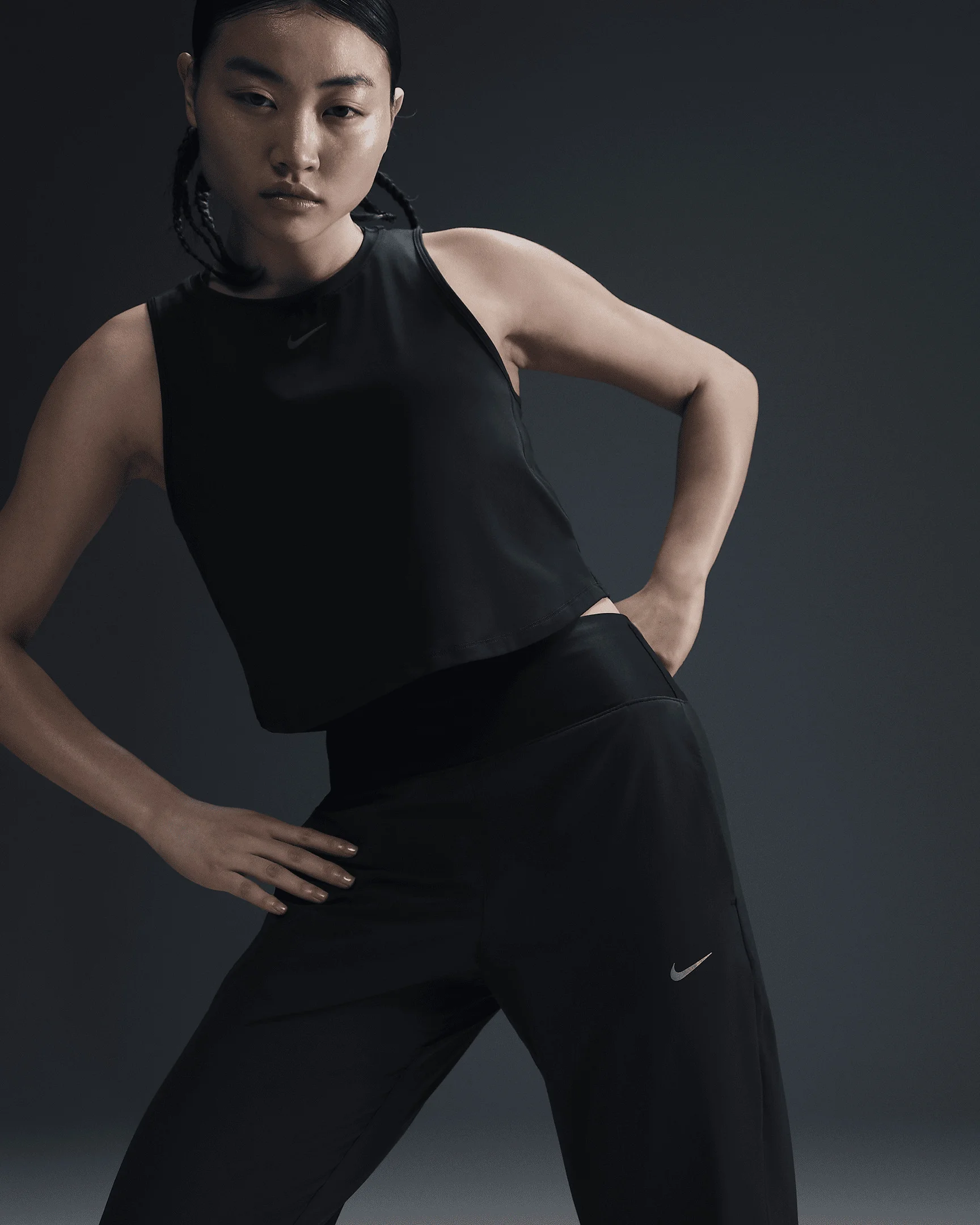 Nike One Classic Women's Dri-FIT Cropped Tank Top - 1