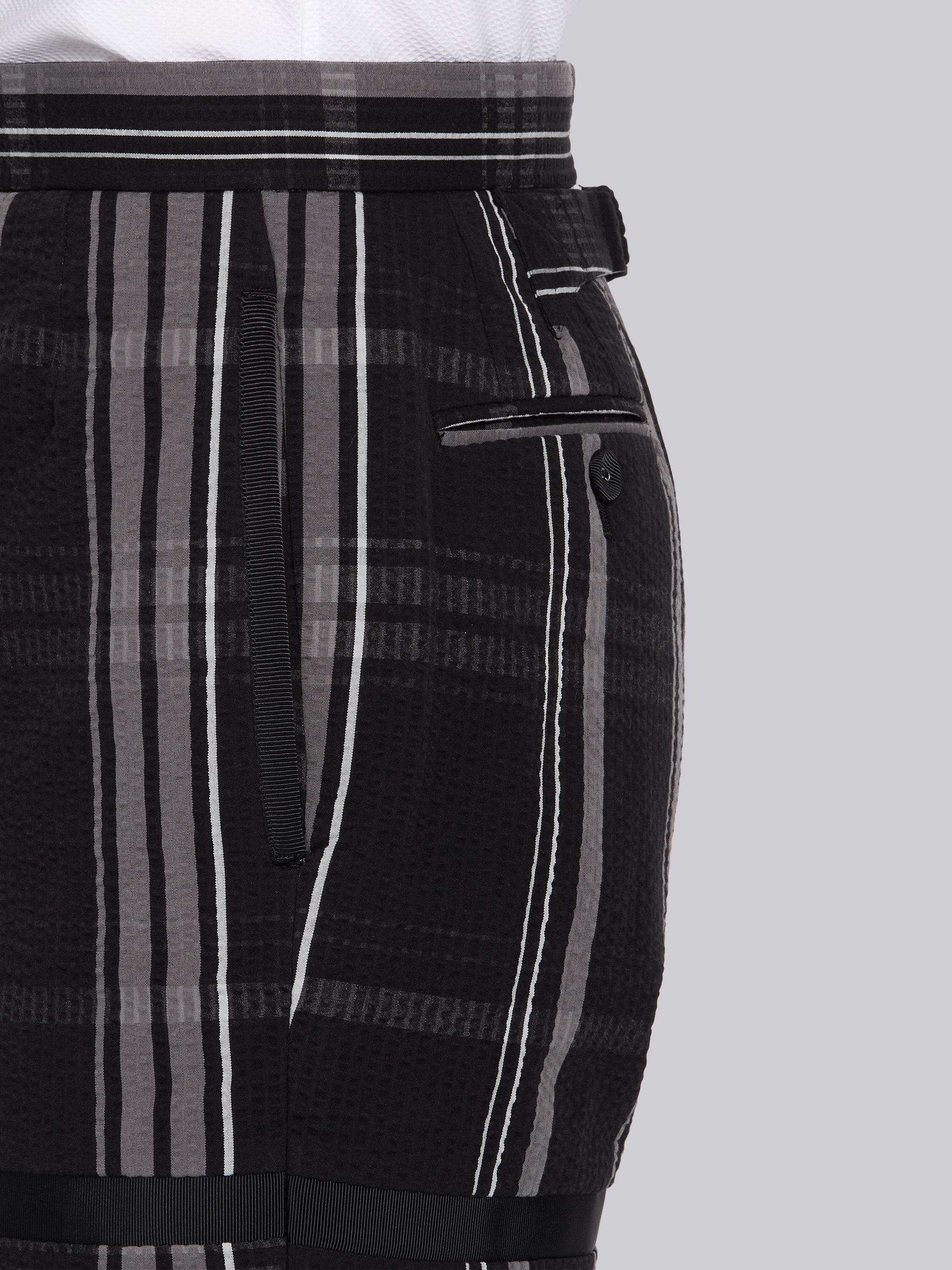 Black Plaid Seersucker 4-bar Classic Short - 5