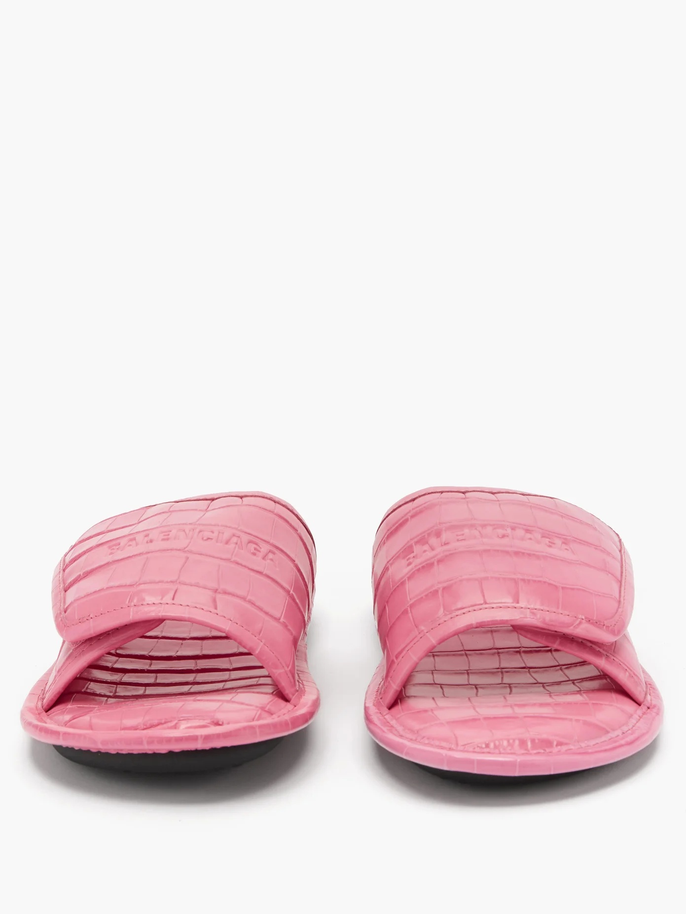 Crocodile-effect leather slides - 5