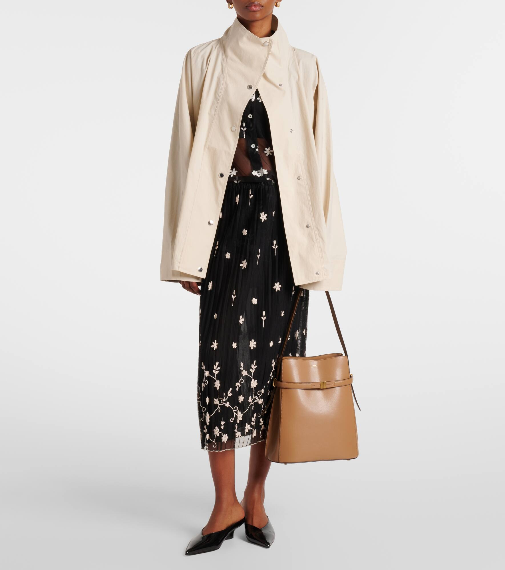 Leather bucket bag - 5