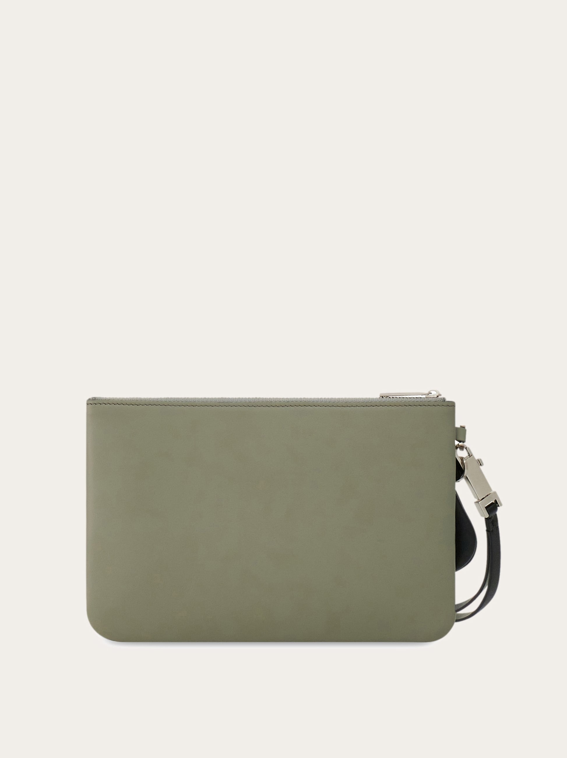 Double clutch with logo - 3