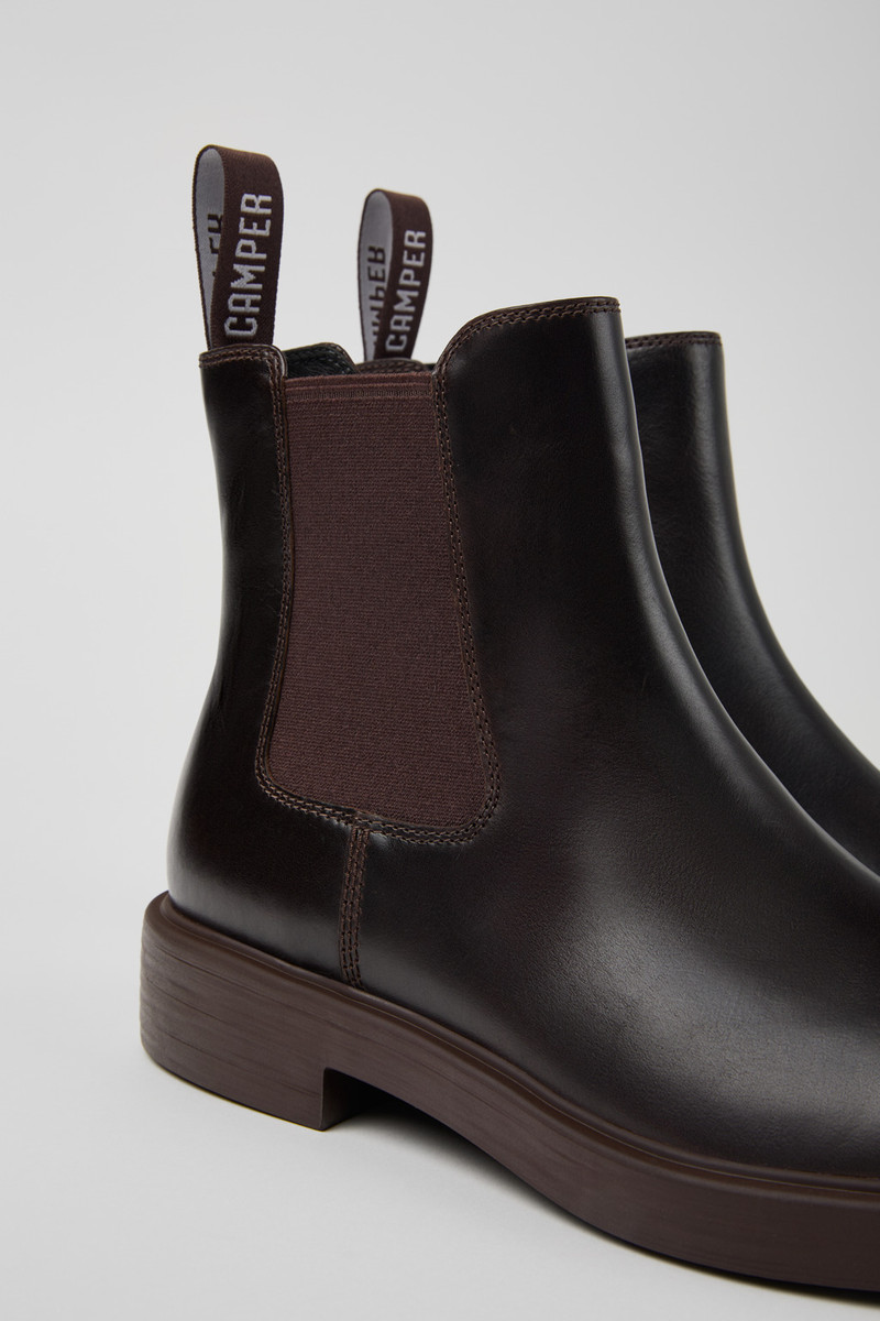 Brown leather ankle boots for men 2