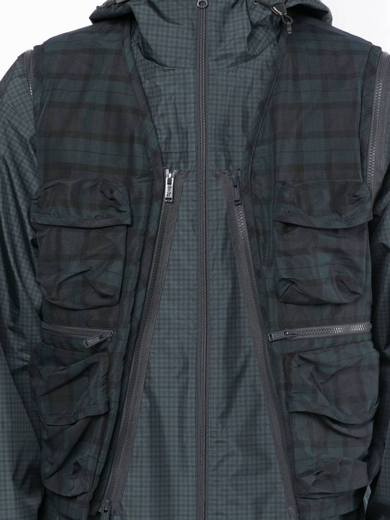 check-pattern zip-fastening jacket 5
