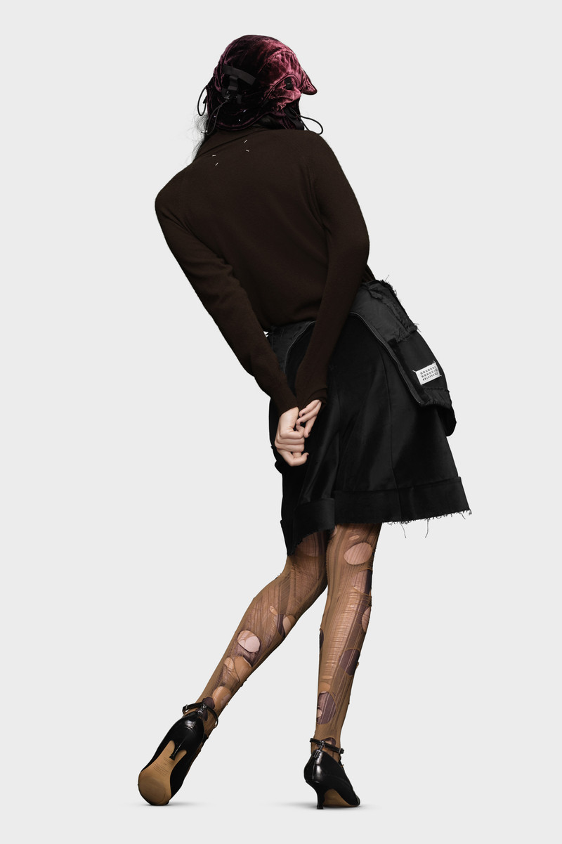 Wool polo-neck top 4