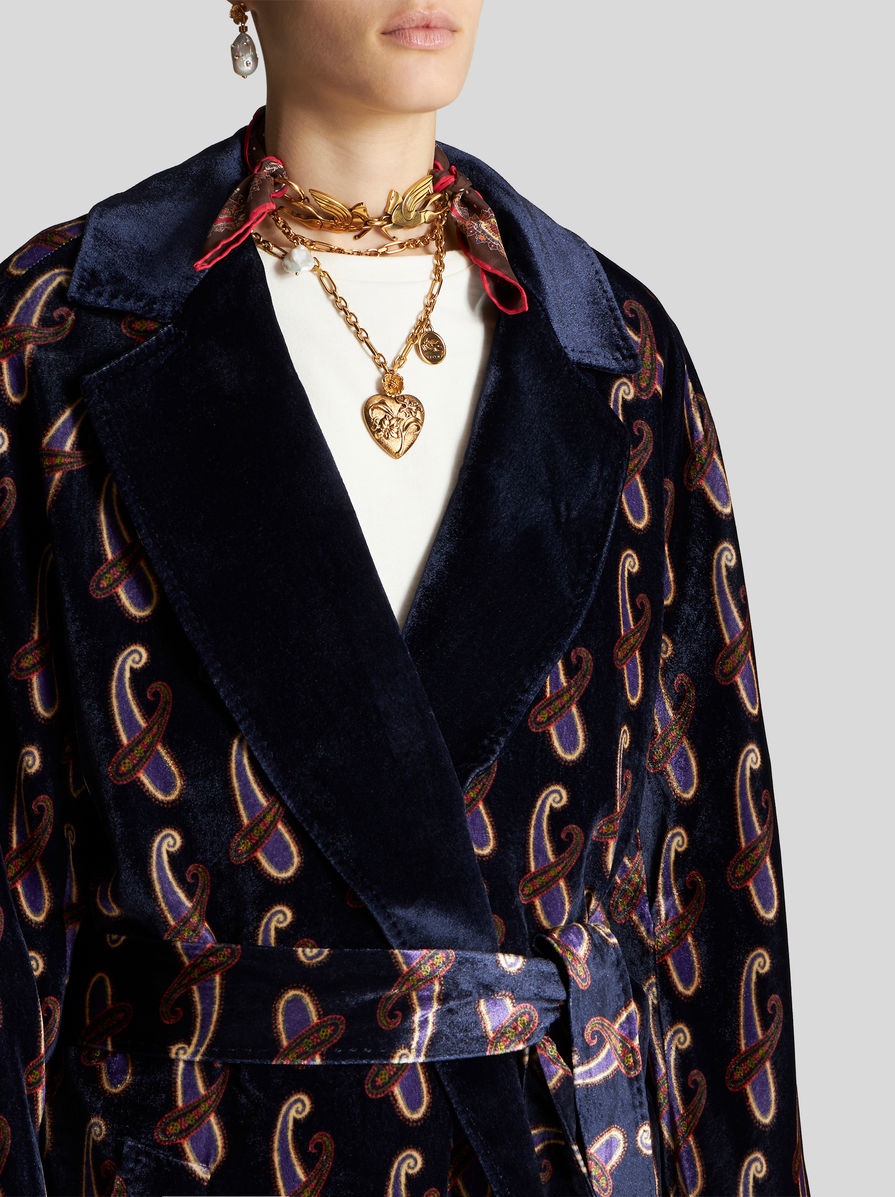 COAT WITH VELVET BELT - 2