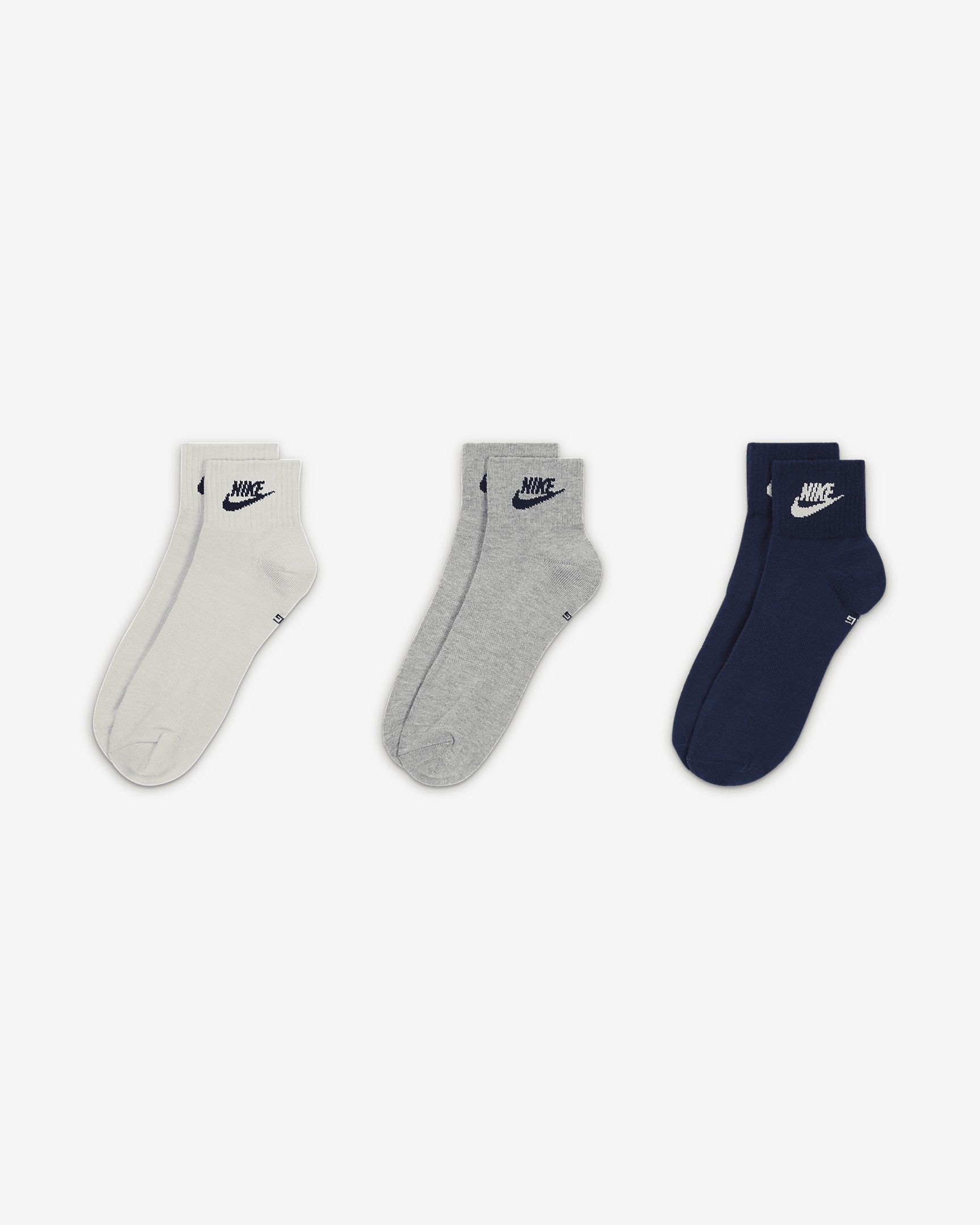 Nike Everyday Essential Ankle Socks (3 Pairs) - 2