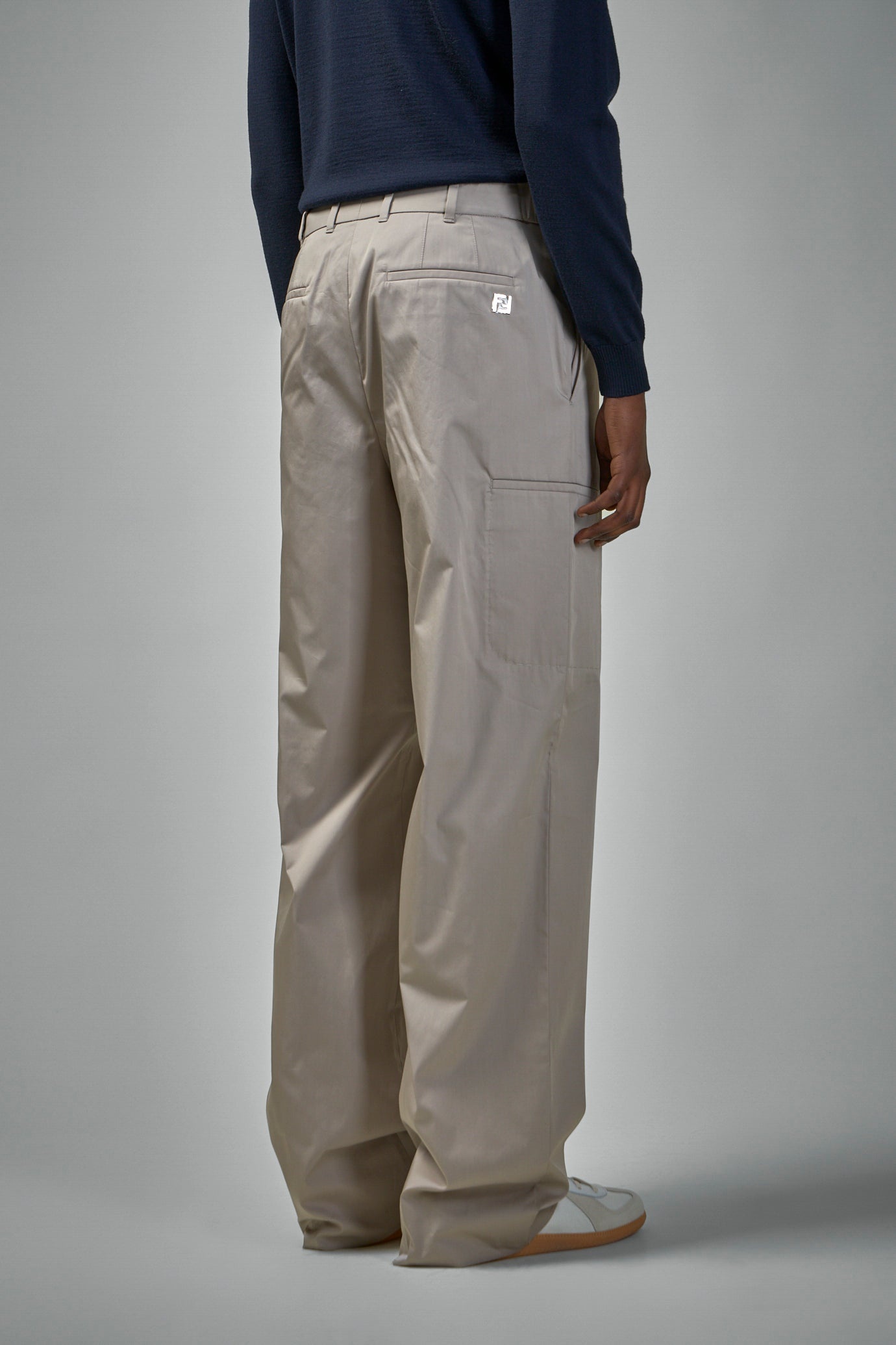 Straight-cut Cargo Trousers - 4