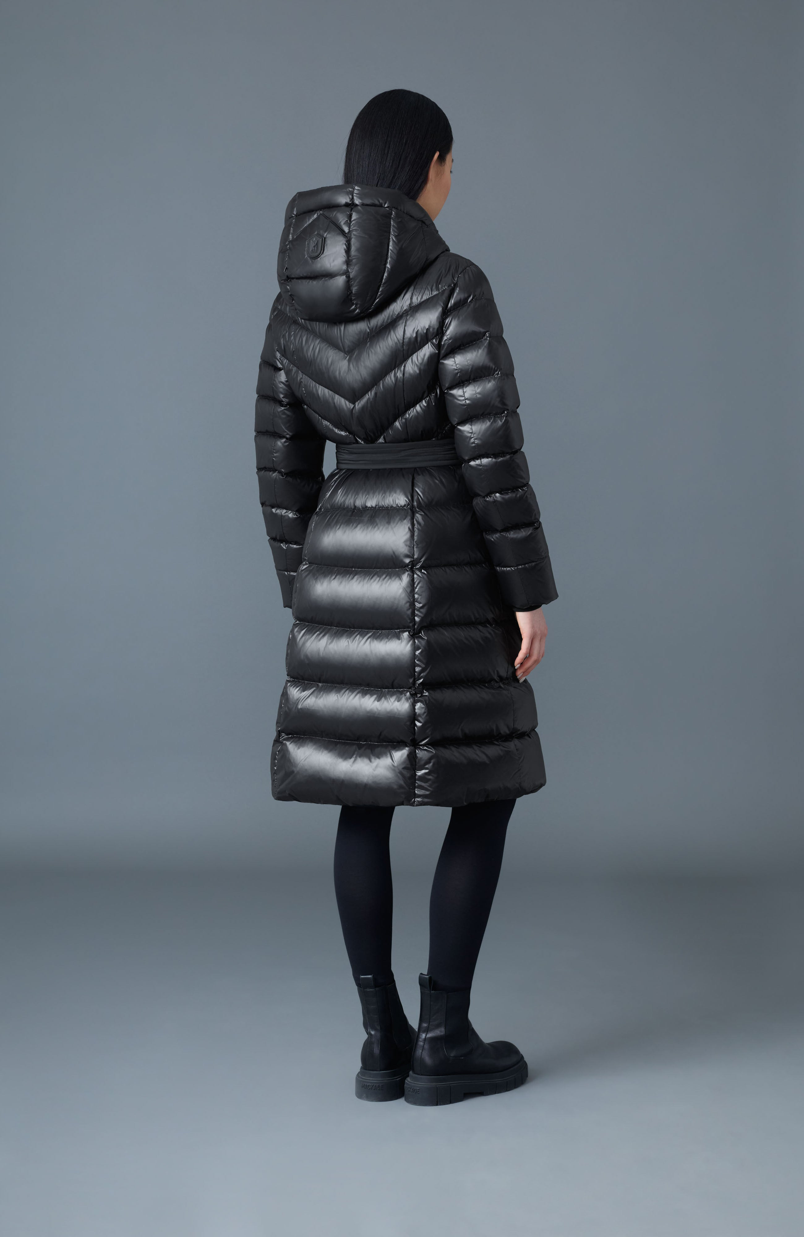 CORALIA light down coat with hood and sash belt - 4