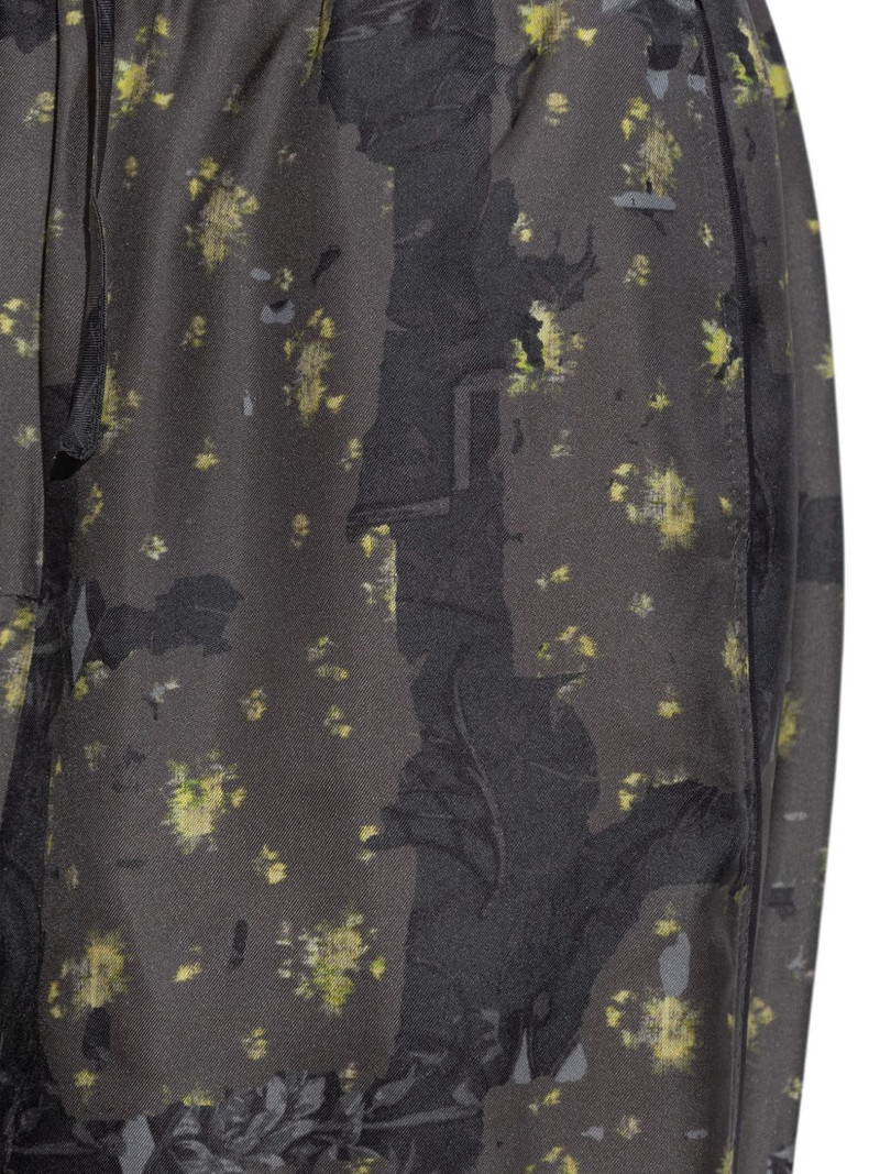 floral-pattern trousers 5