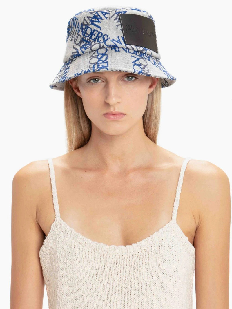 JW Anderson BUCKET HAT outlook