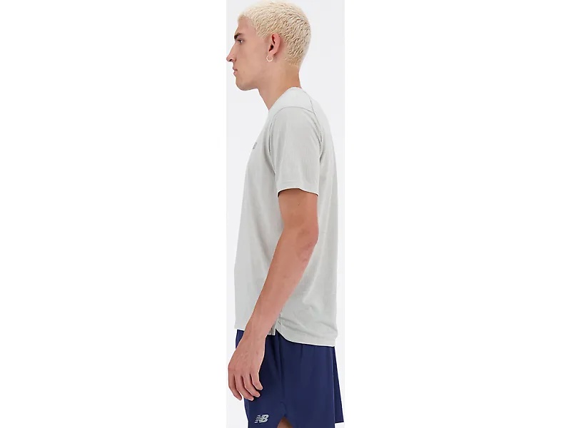 New Balance Athletics Run T-Shirt - 2