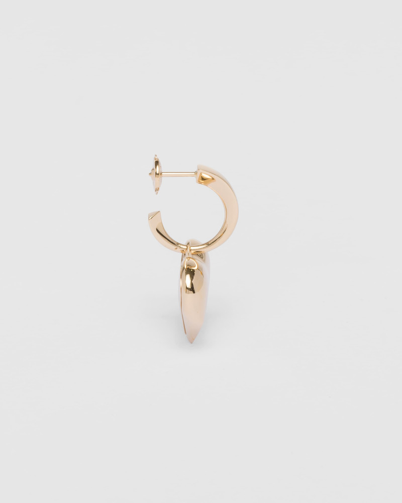 Eternal Gold small drop earrings in yellow gold 4