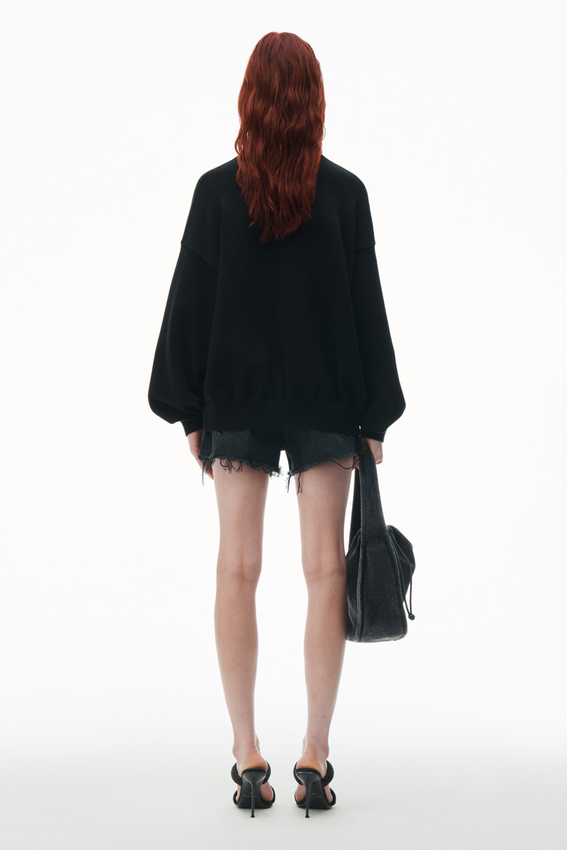 Pullover with hand crochet logo 4