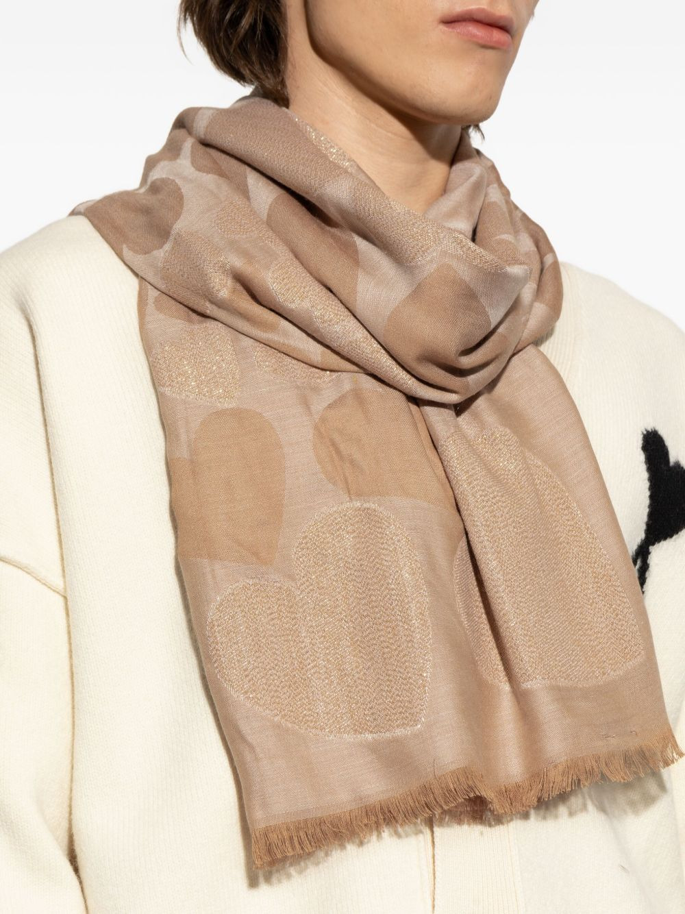 heart-pattern fringed scarf - 5