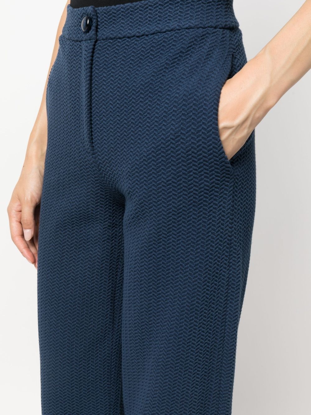 chevron-jacquard mid-rise trousers - 5