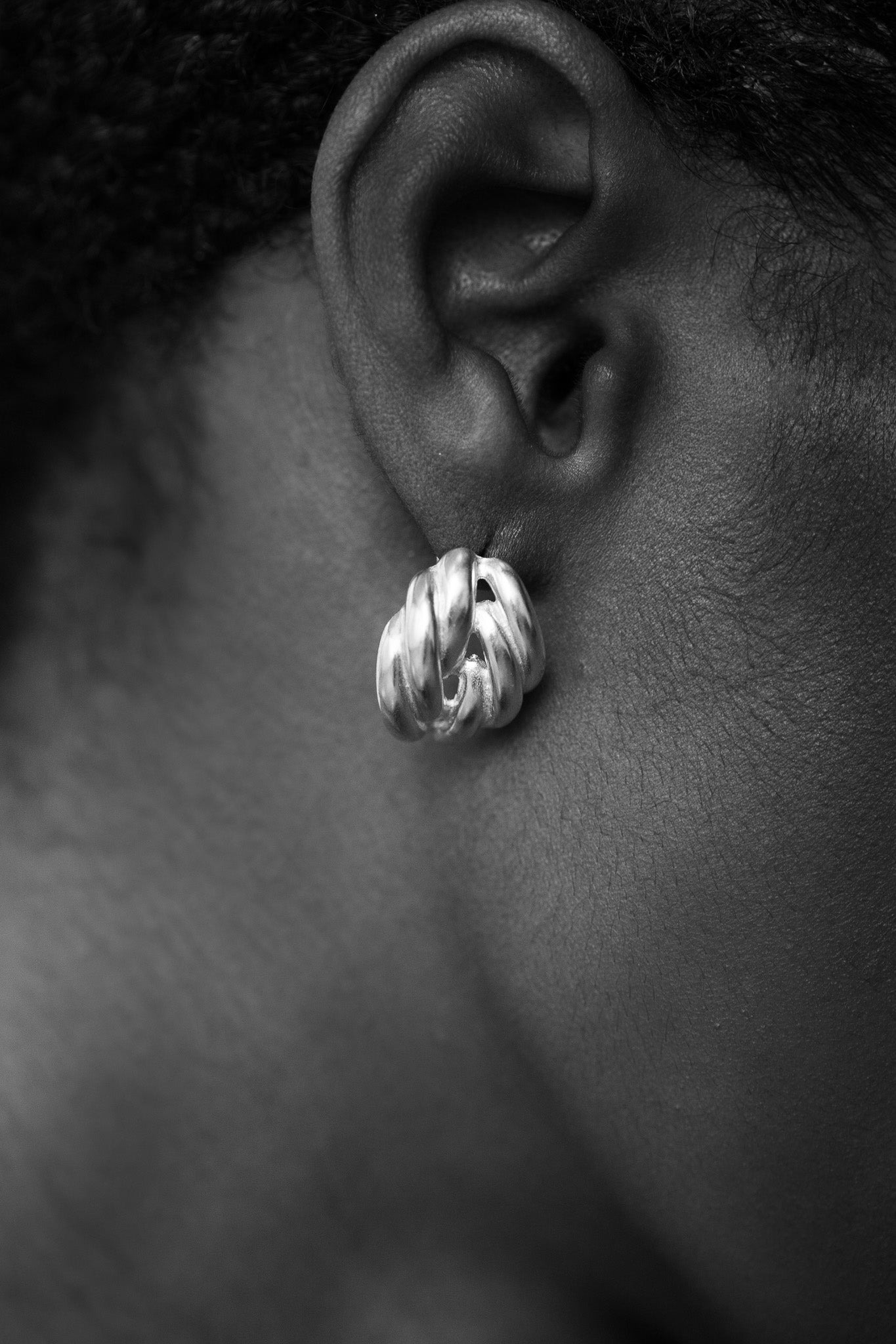 Clos Mini Earrings in Silver - 4