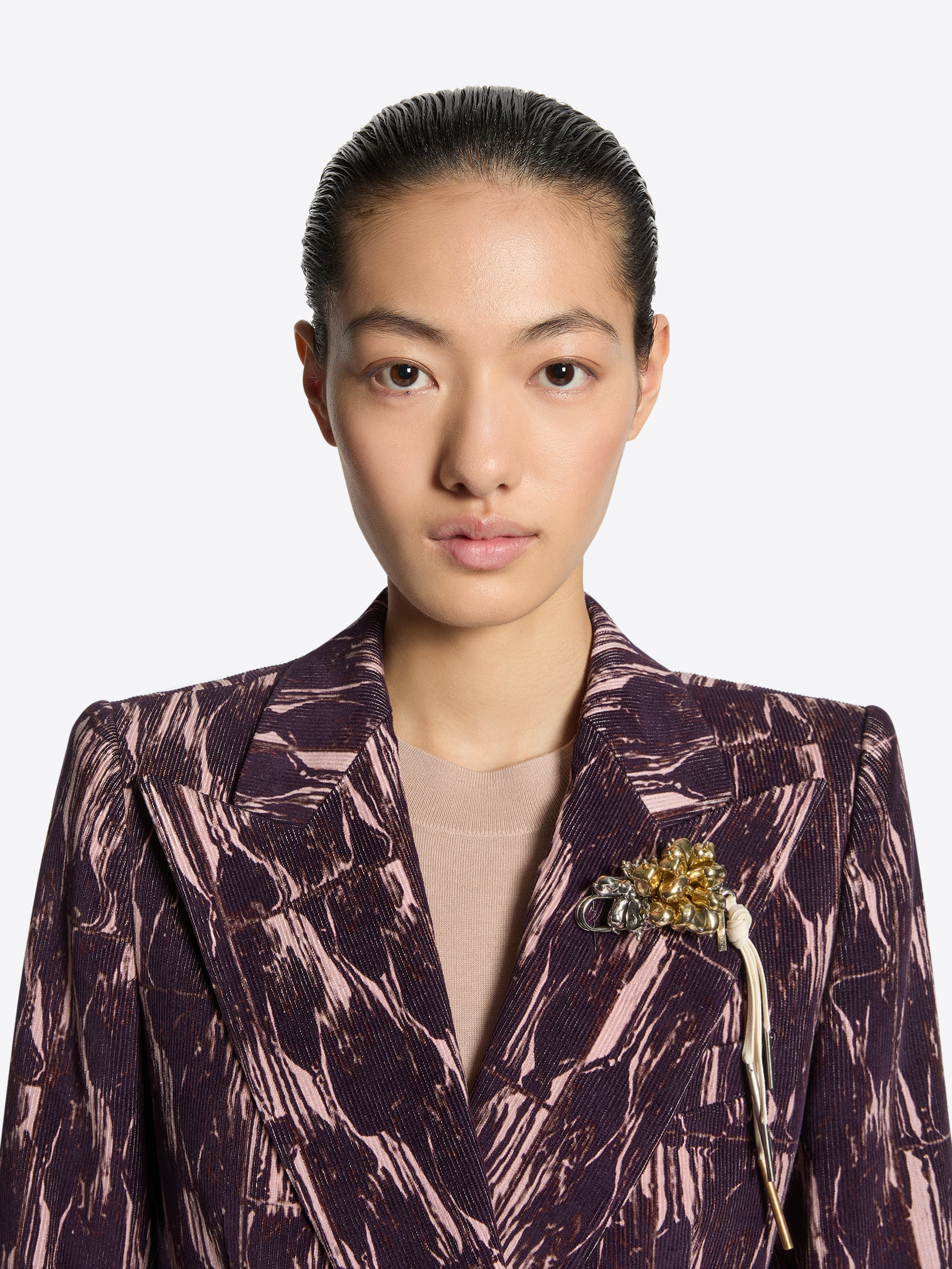 EMBELLISHED PIN BROOCH - 4