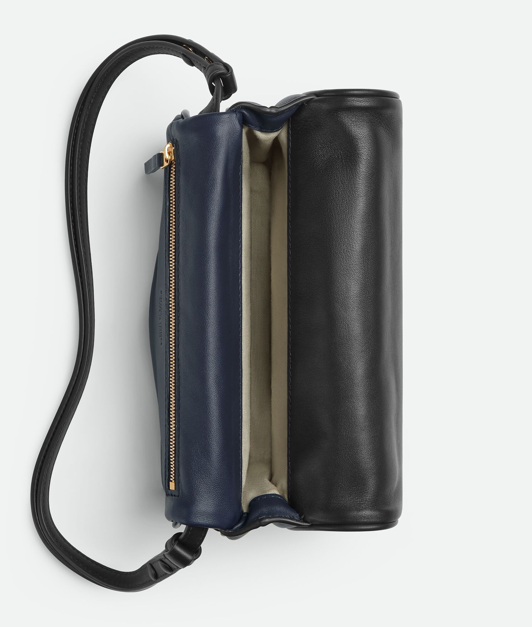 Intrecciato Puff Pouch On Strap - 4