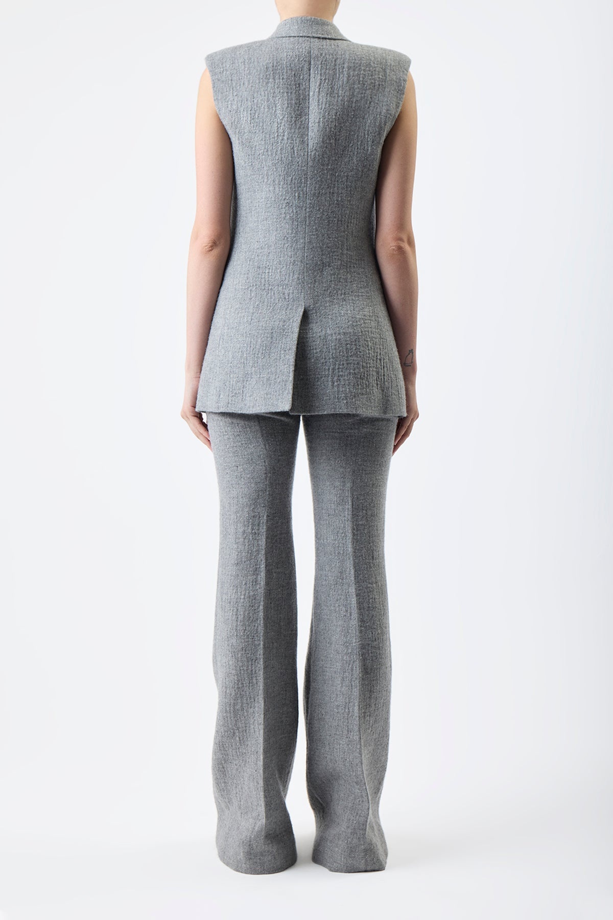 Mayte Vest in Light Grey Cashmere Linen - 5
