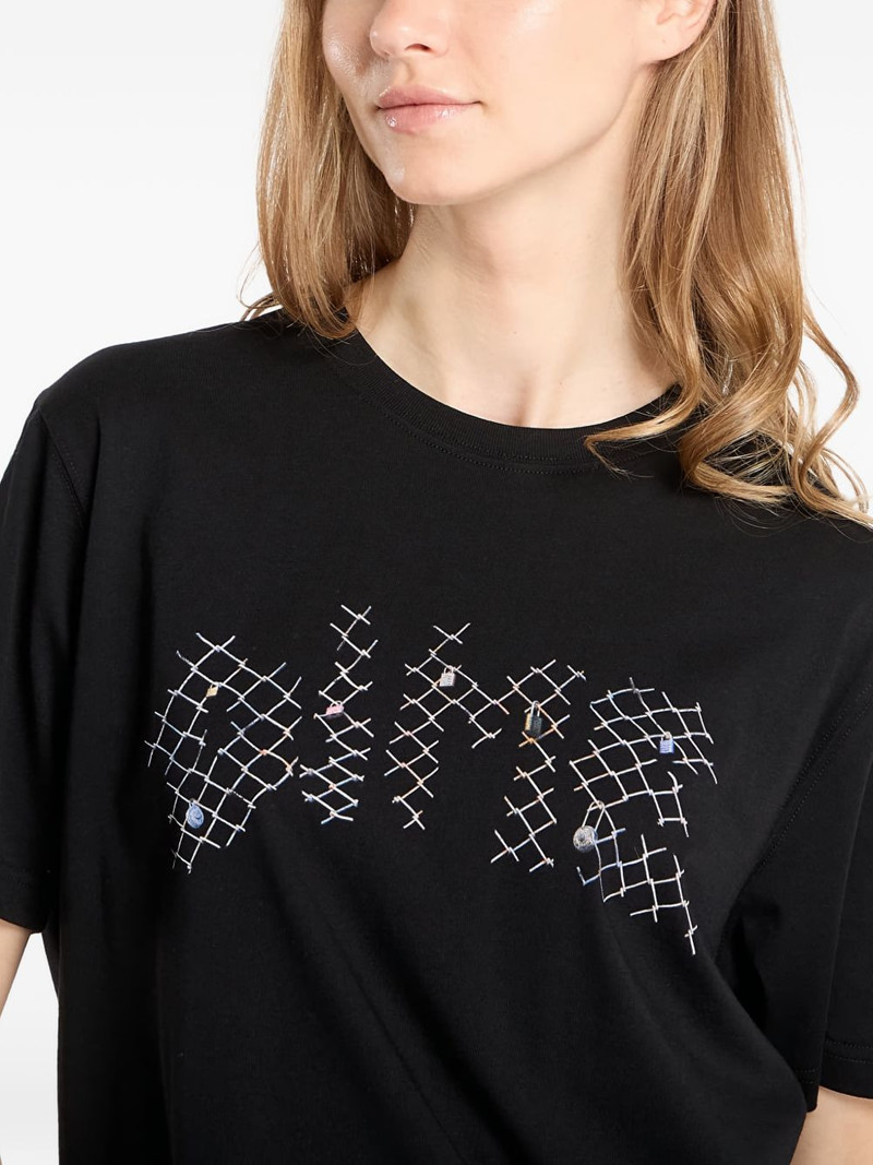 logo graphic T-shirt 5