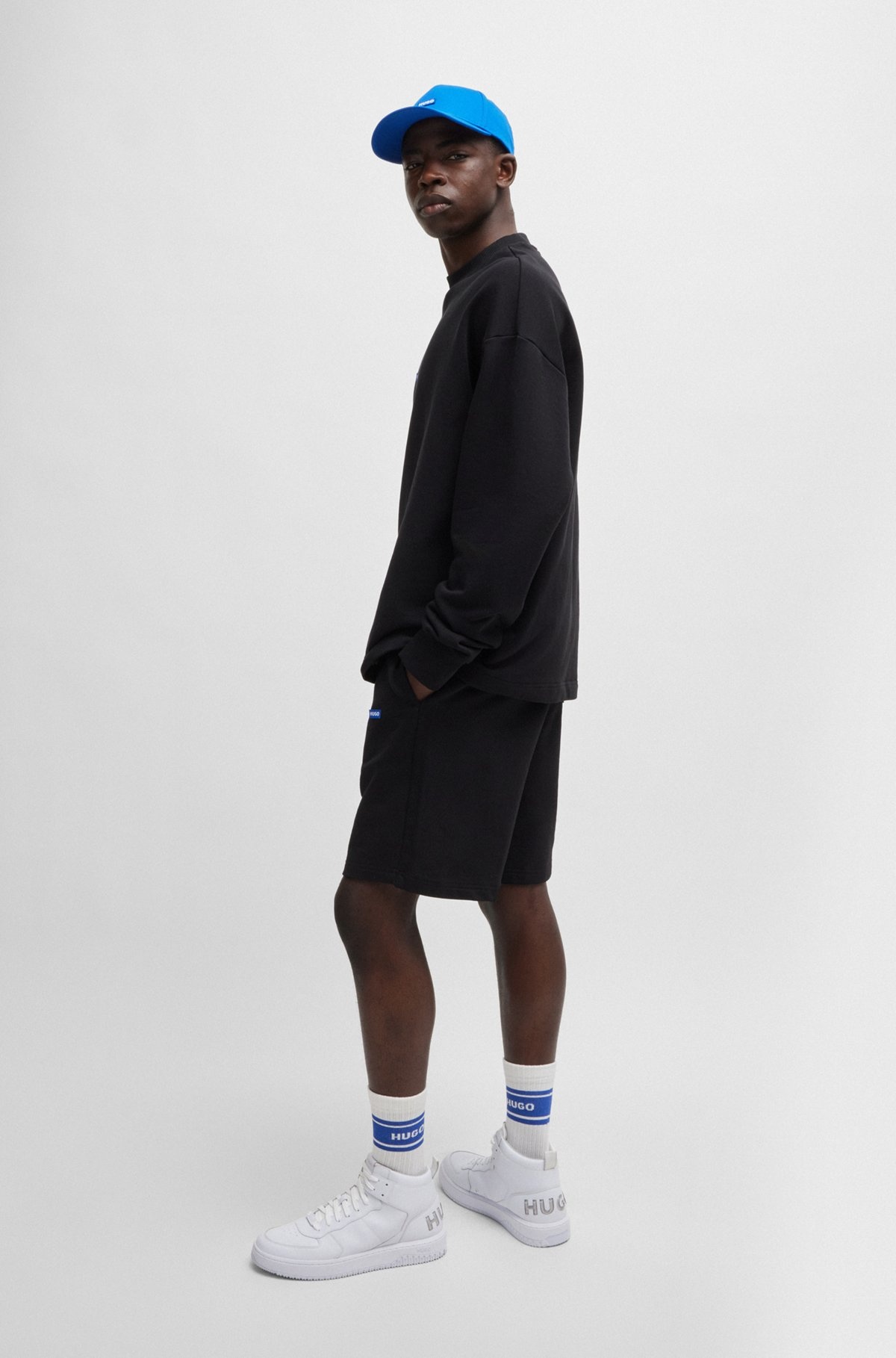 HIGH-TOP TRAINERS WITH BUBBLE BRANDING - 3