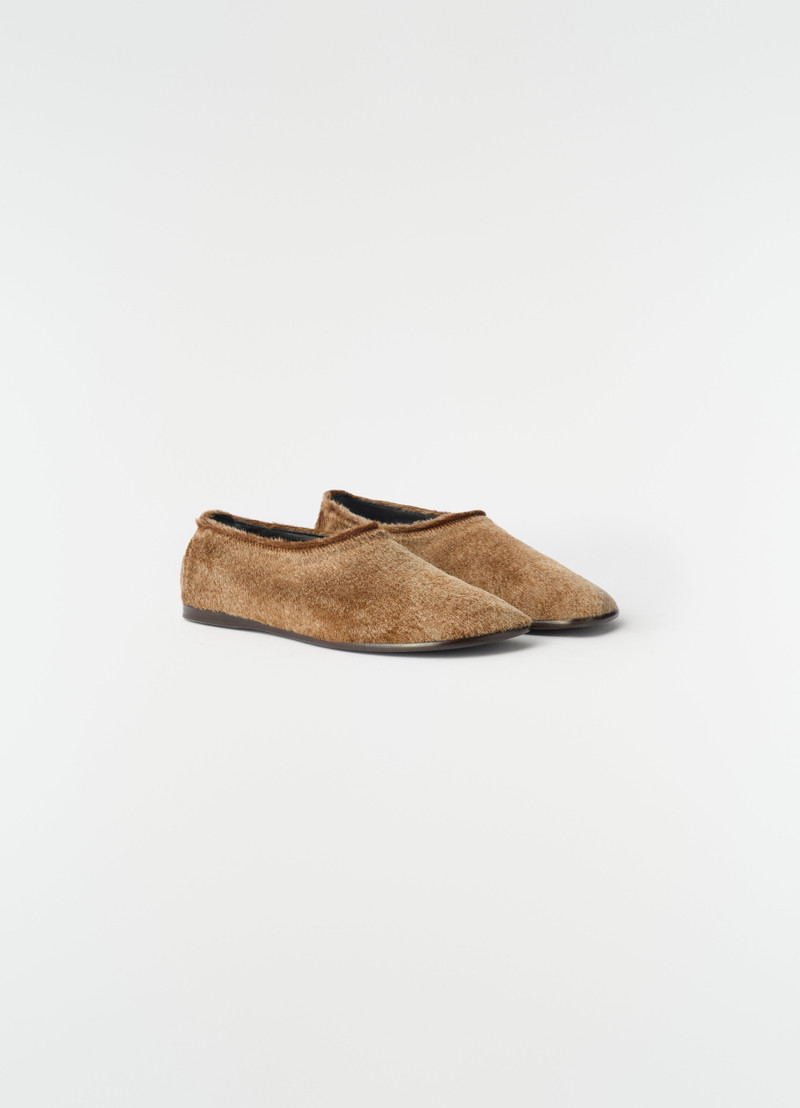 GLOVE SLIP-ONS IN NATURAL PONY-STYLE LEATHER 4