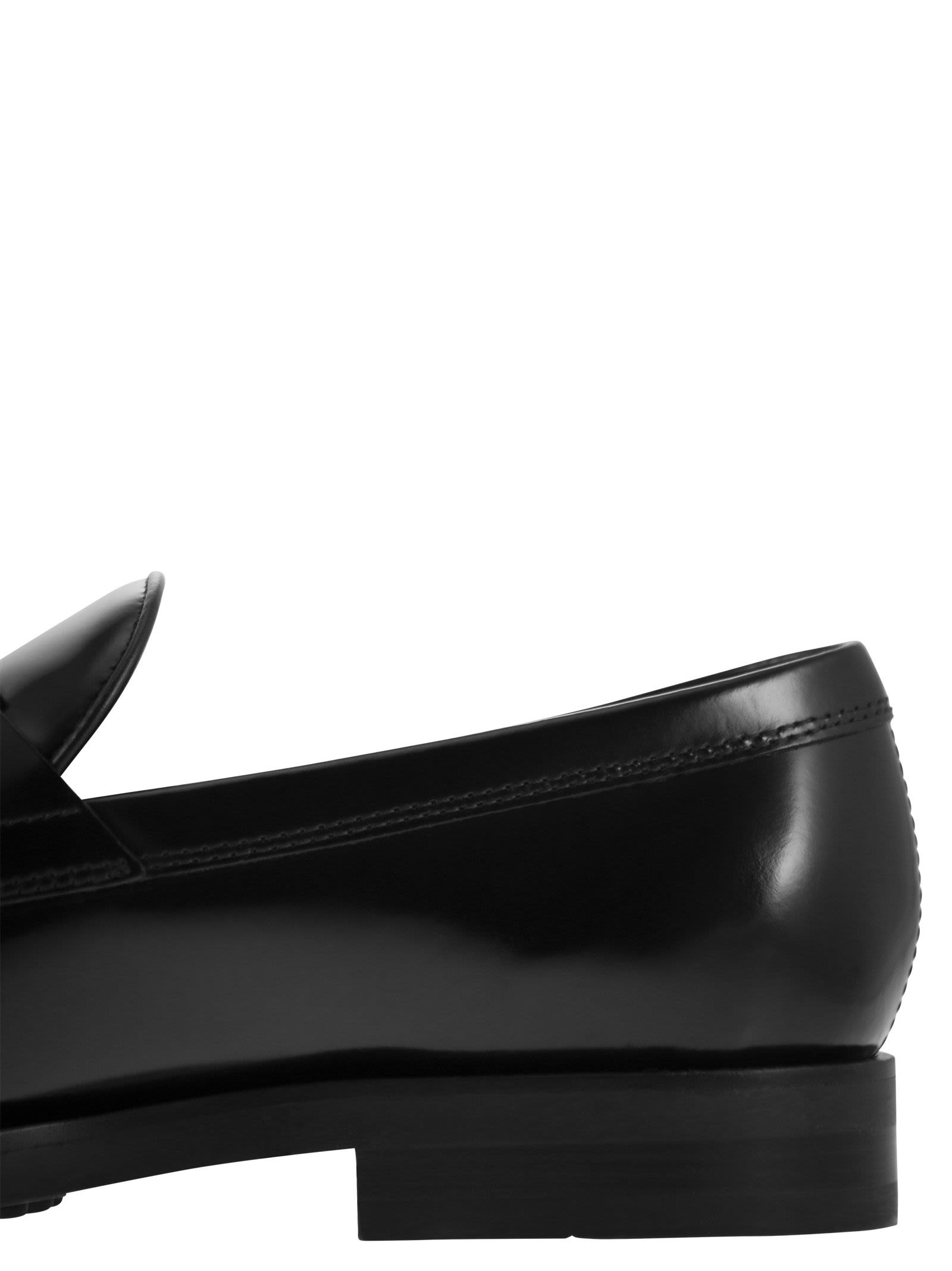 Tod's Men Timeless Leather Loafer T - 7