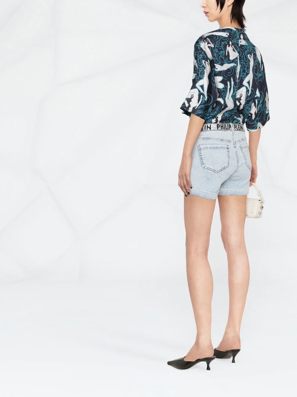 logo-embellished denim shorts - 4