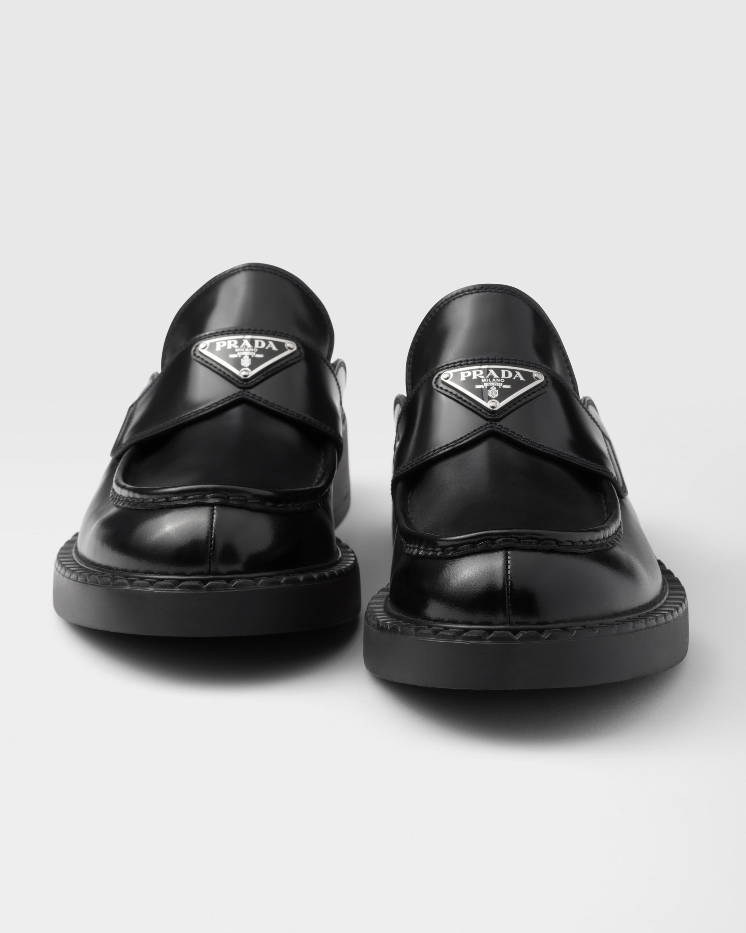 Brushed leather sabots - 5