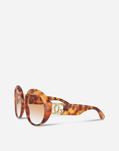 Dolce & Gabbana DG crossed sunglasses outlook