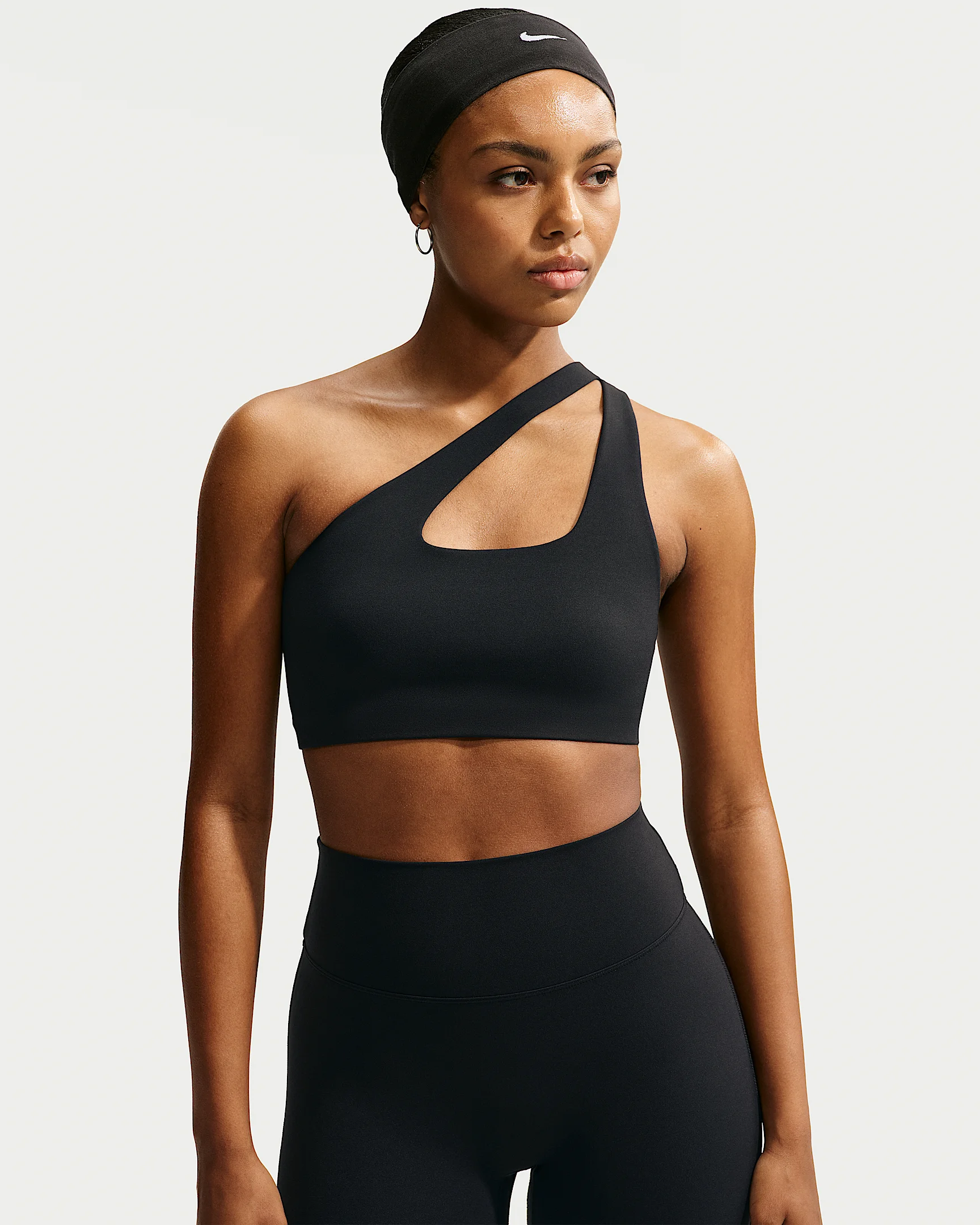 Nike Zenvy Women's Light-Support Sports Bra - 1