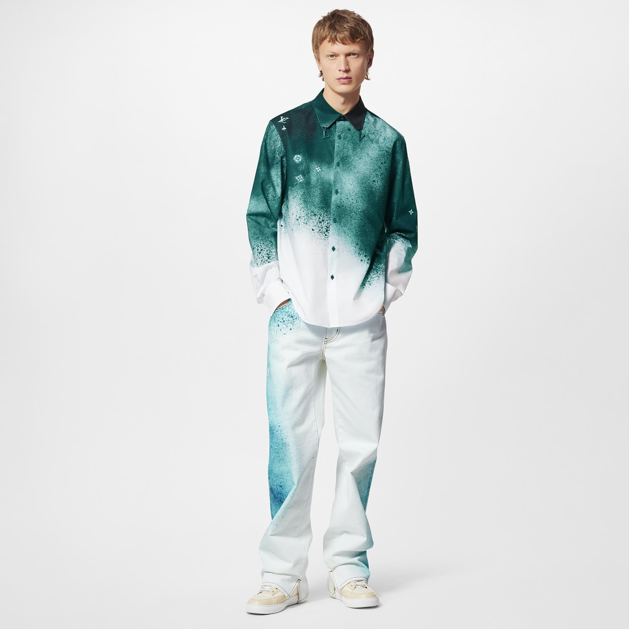 Long-Sleeved Graphic Shirt - 2