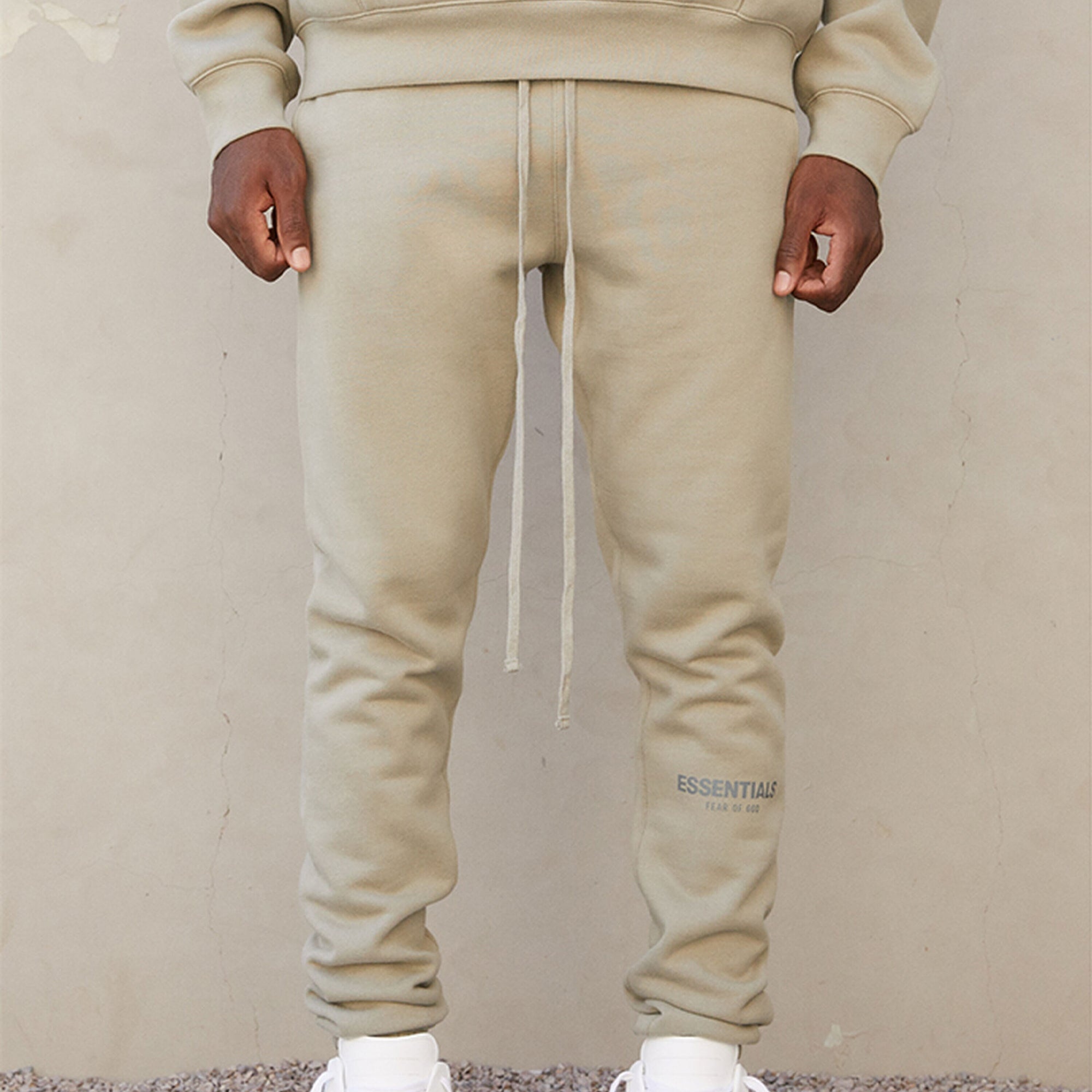 Fear of God Essentials FW21 Sweatpant 'Pistachio' FOG-FW21-022 - 4