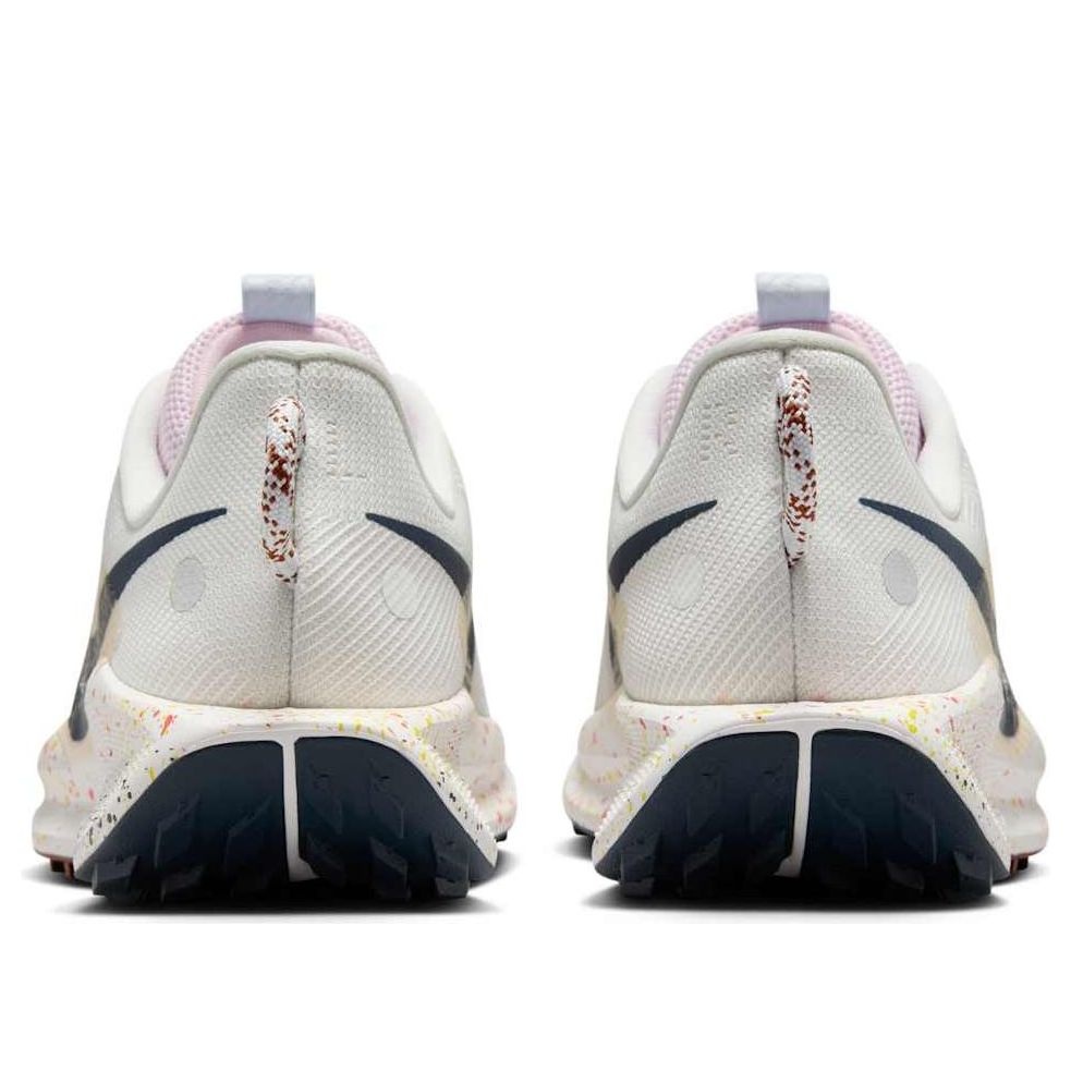 (WMNS) Nike React Pegasus Trail 5 'Summit White Football Grey Pink Foam Armory Navy' DV3865-102 - 5