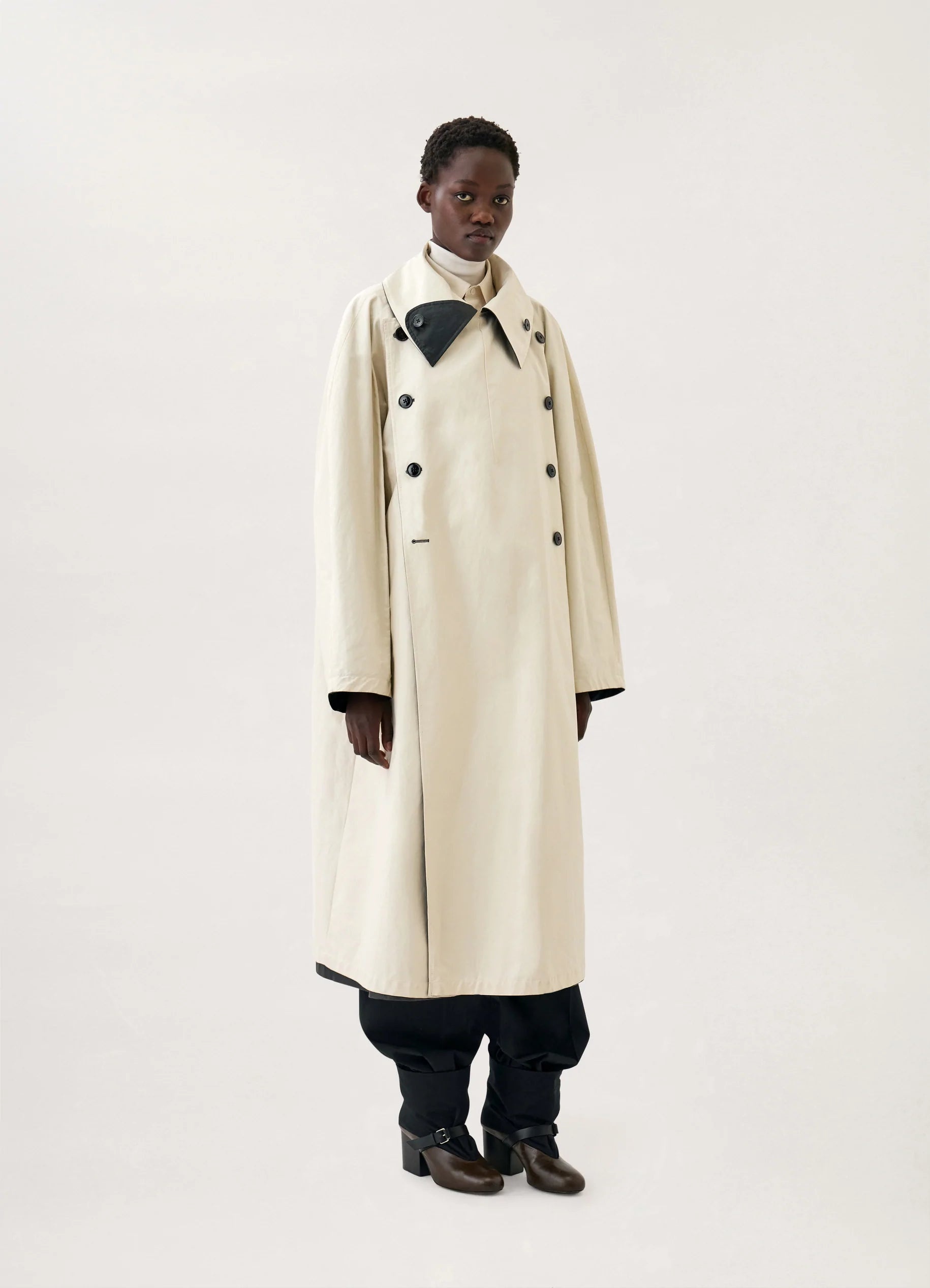 BICOLOR TRENCH COAT
COATED COTTON - 7