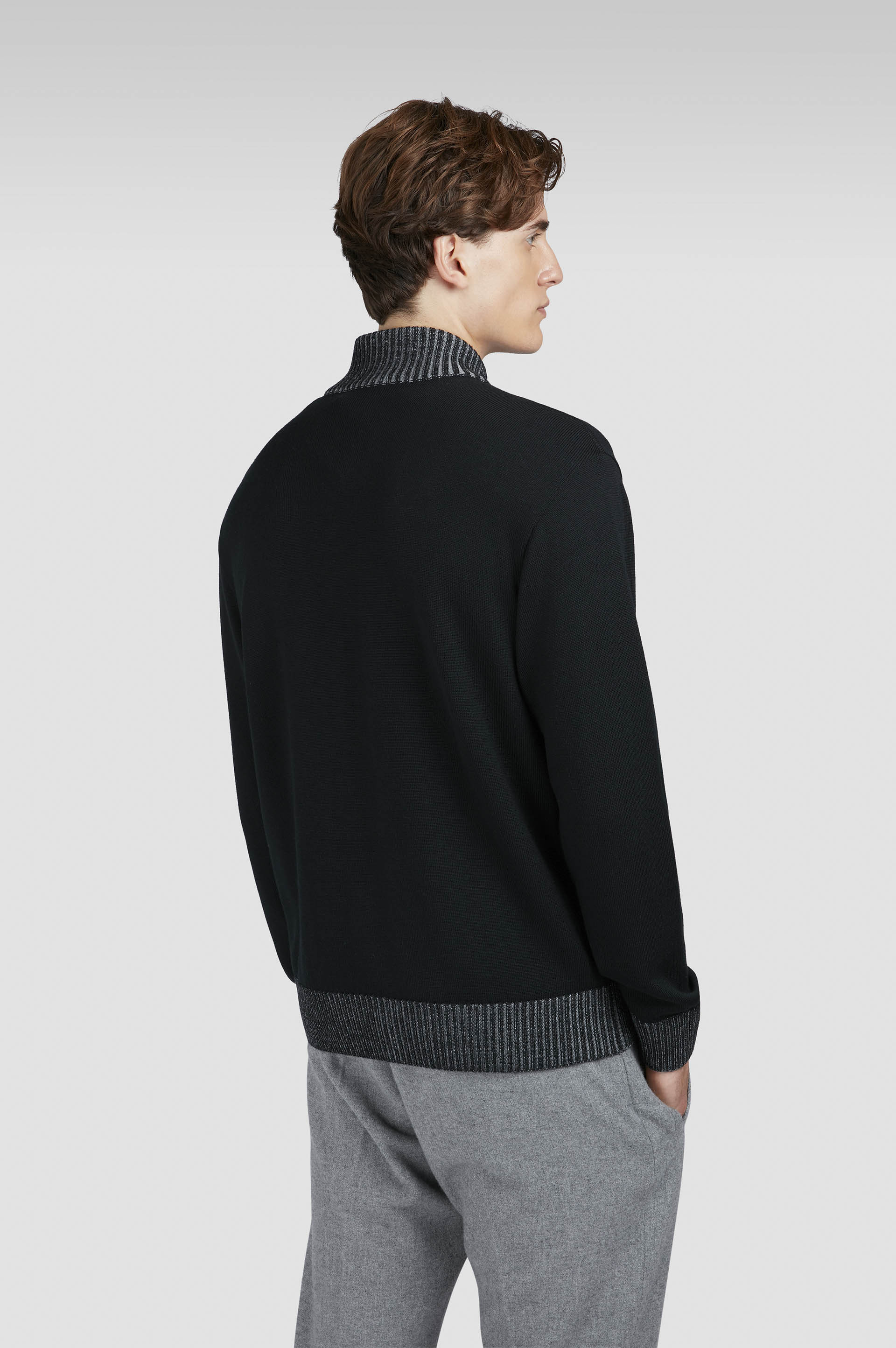 SOFT COOL TOUCH WOOL SWEATER WITH ZIP CLOSURE - 3