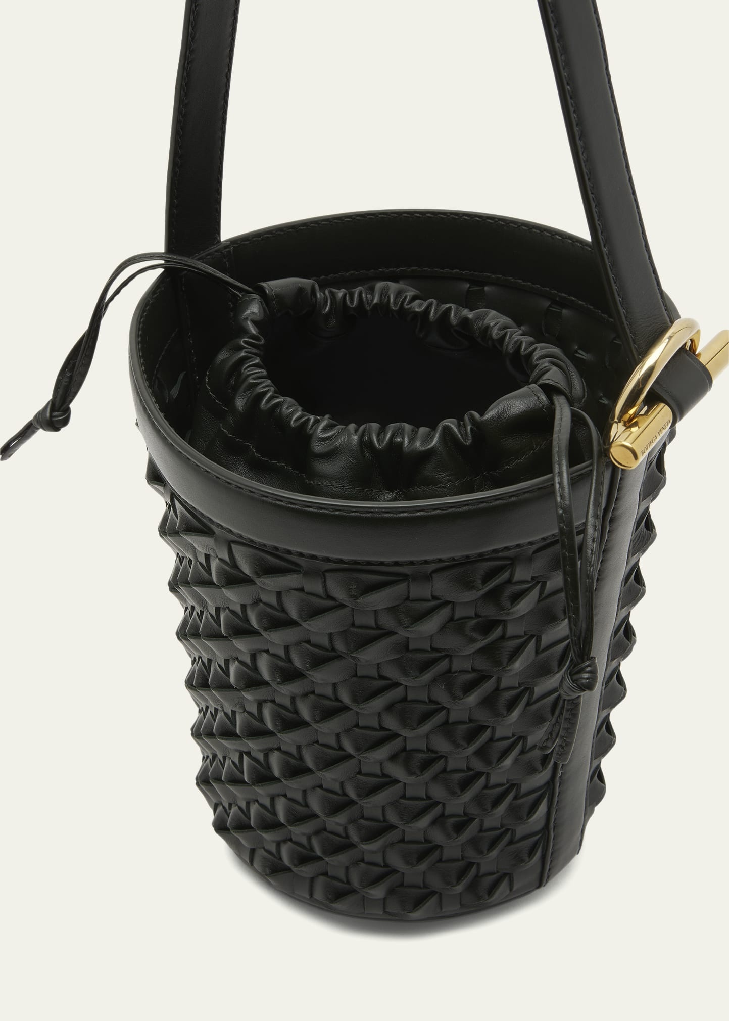 Small Intrecciato Knot Leather Bucket Bag - 4