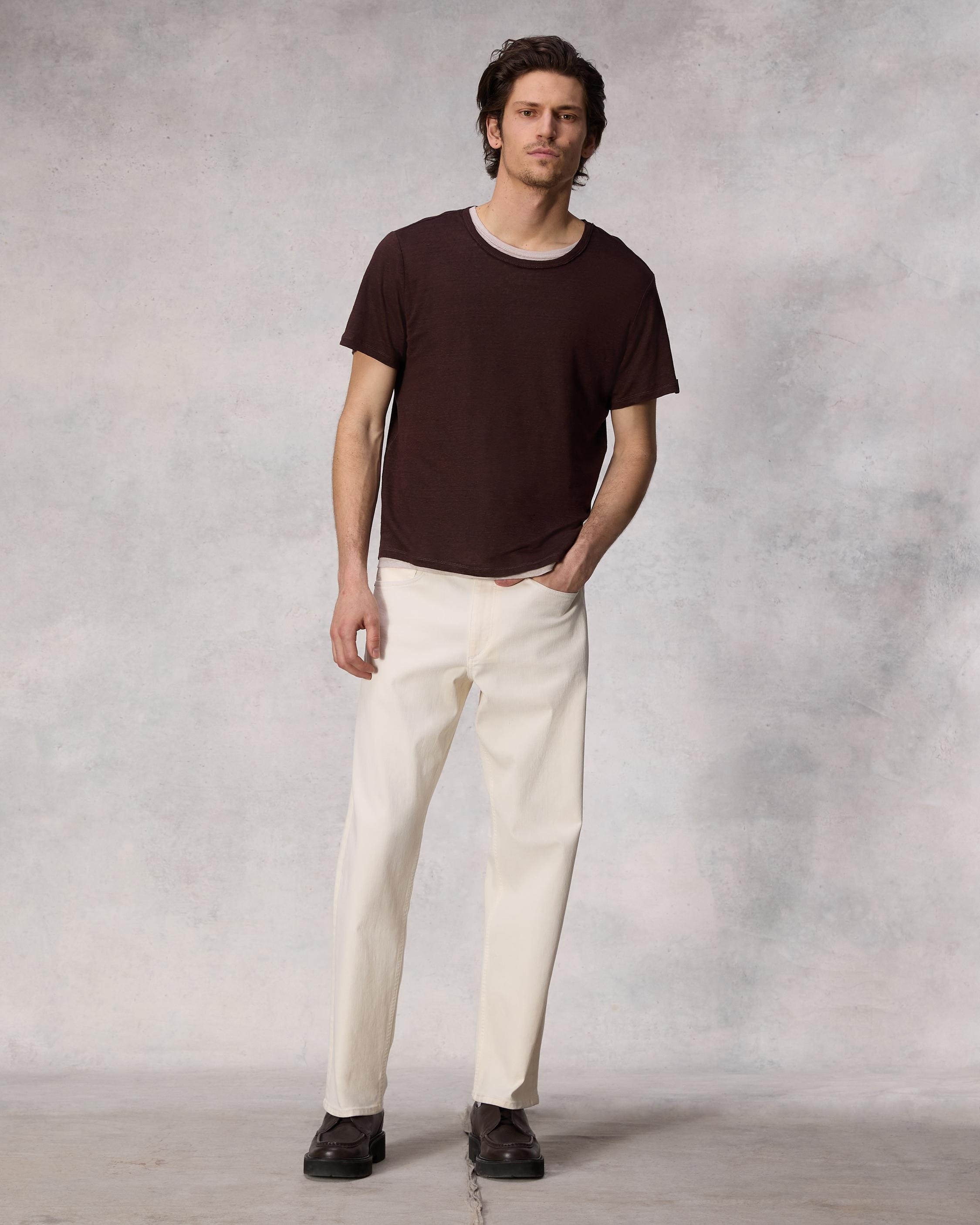 Fit 4 - Ecru
Straight Fit Aero Stretch Jean - 2
