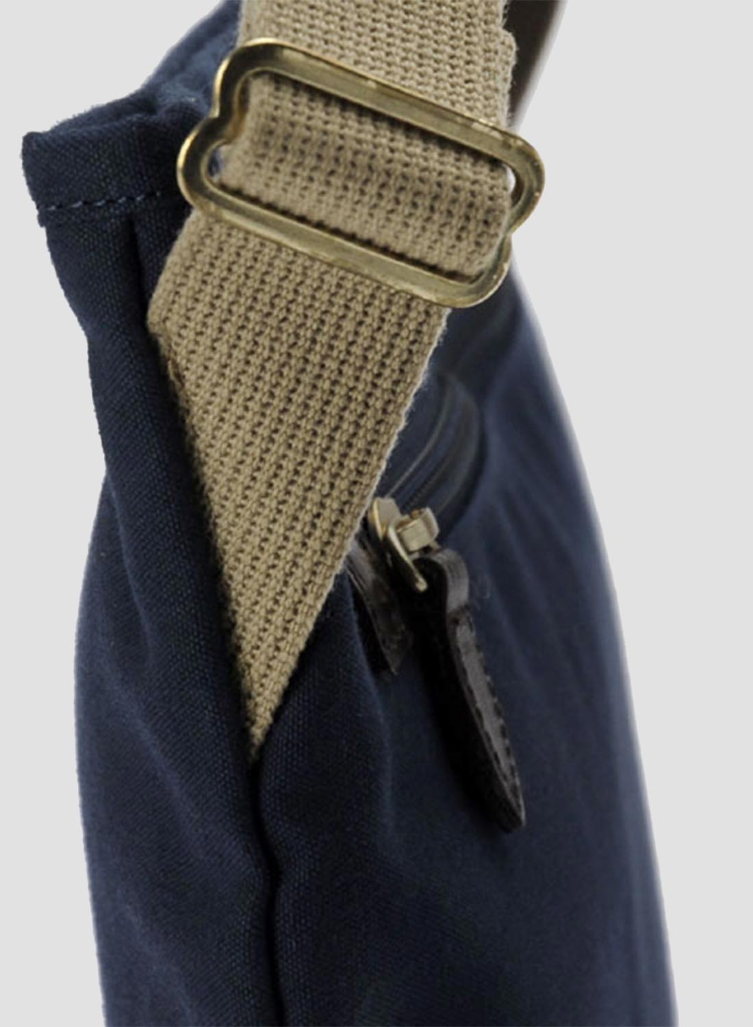 Porter-Yoshida & Co Coppi Sacoche in Black - 5