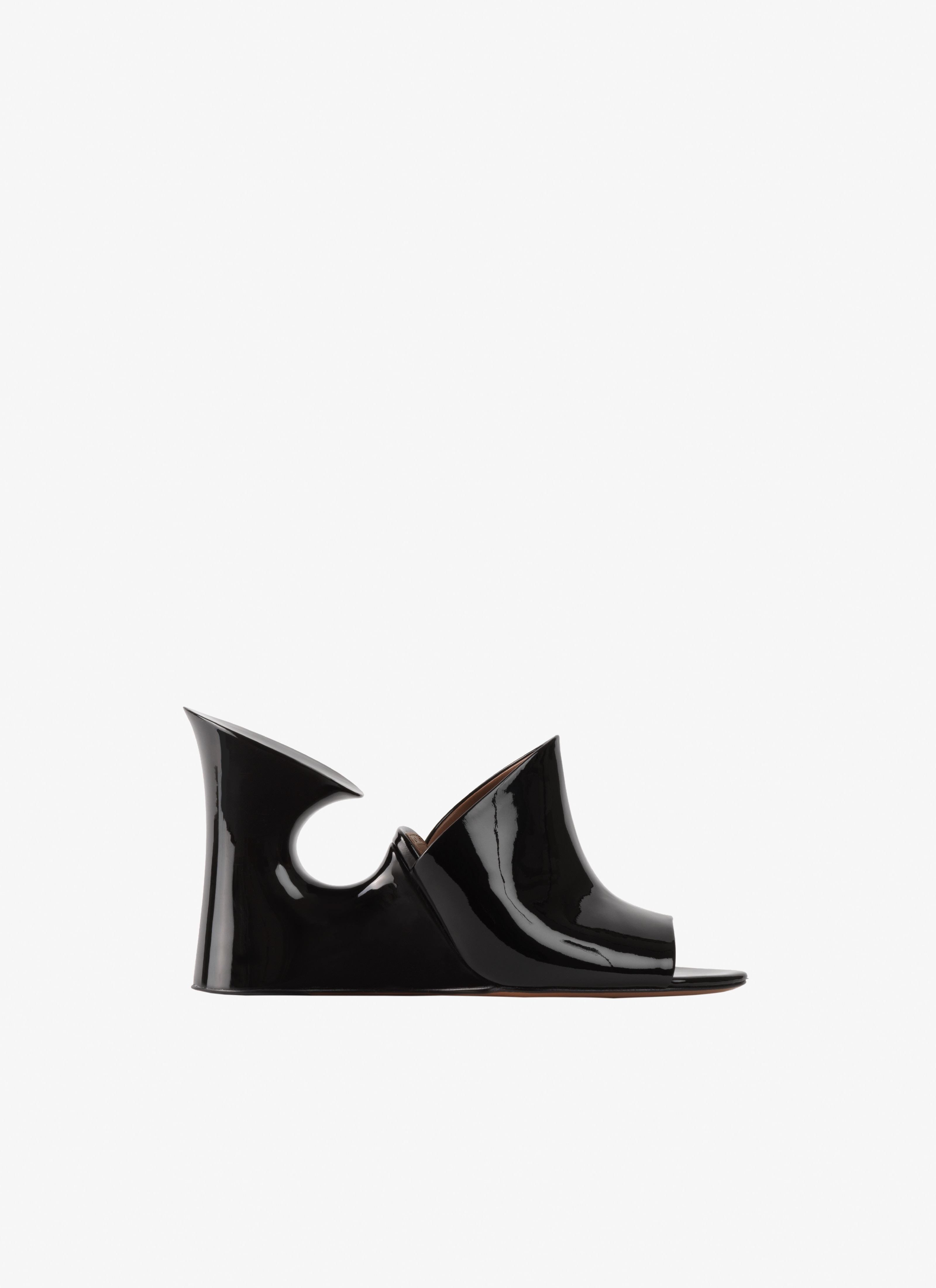 LA SCULPTURE MULES IN CALFSKIN & WOOD - 1